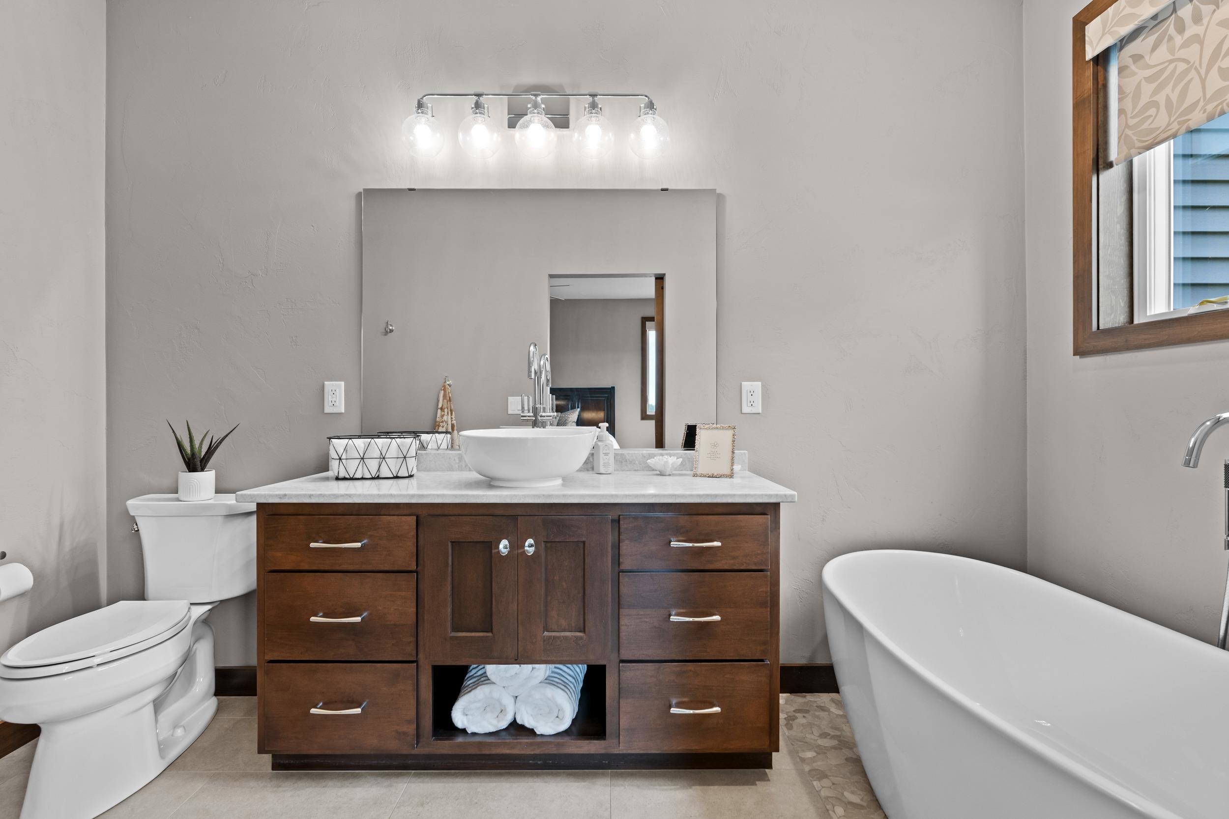 Property photo 44