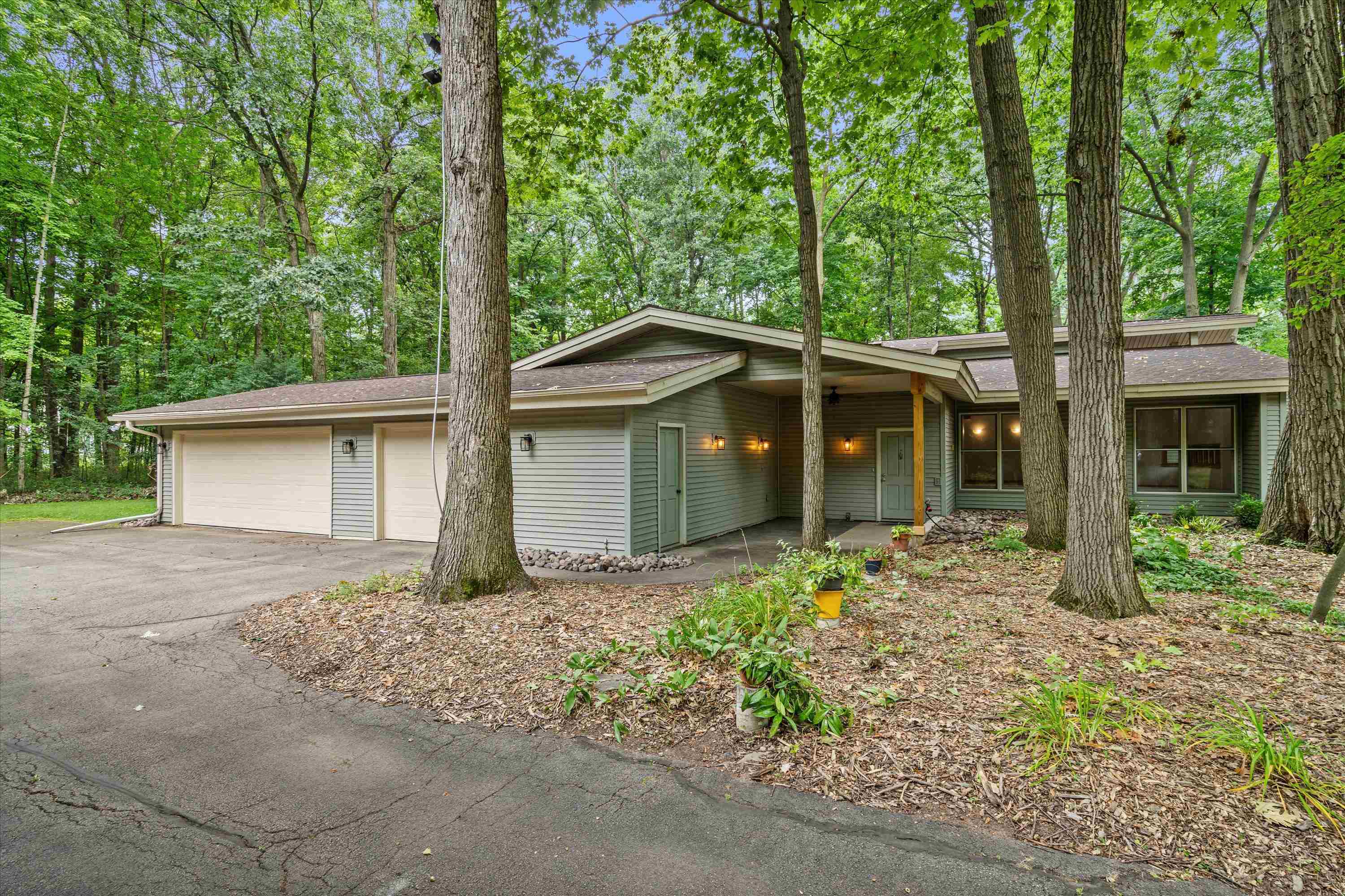 Property photo 52