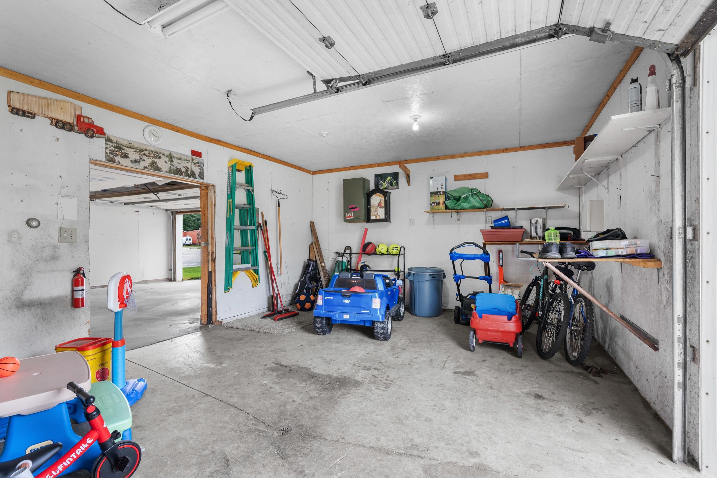 Property photo 32
