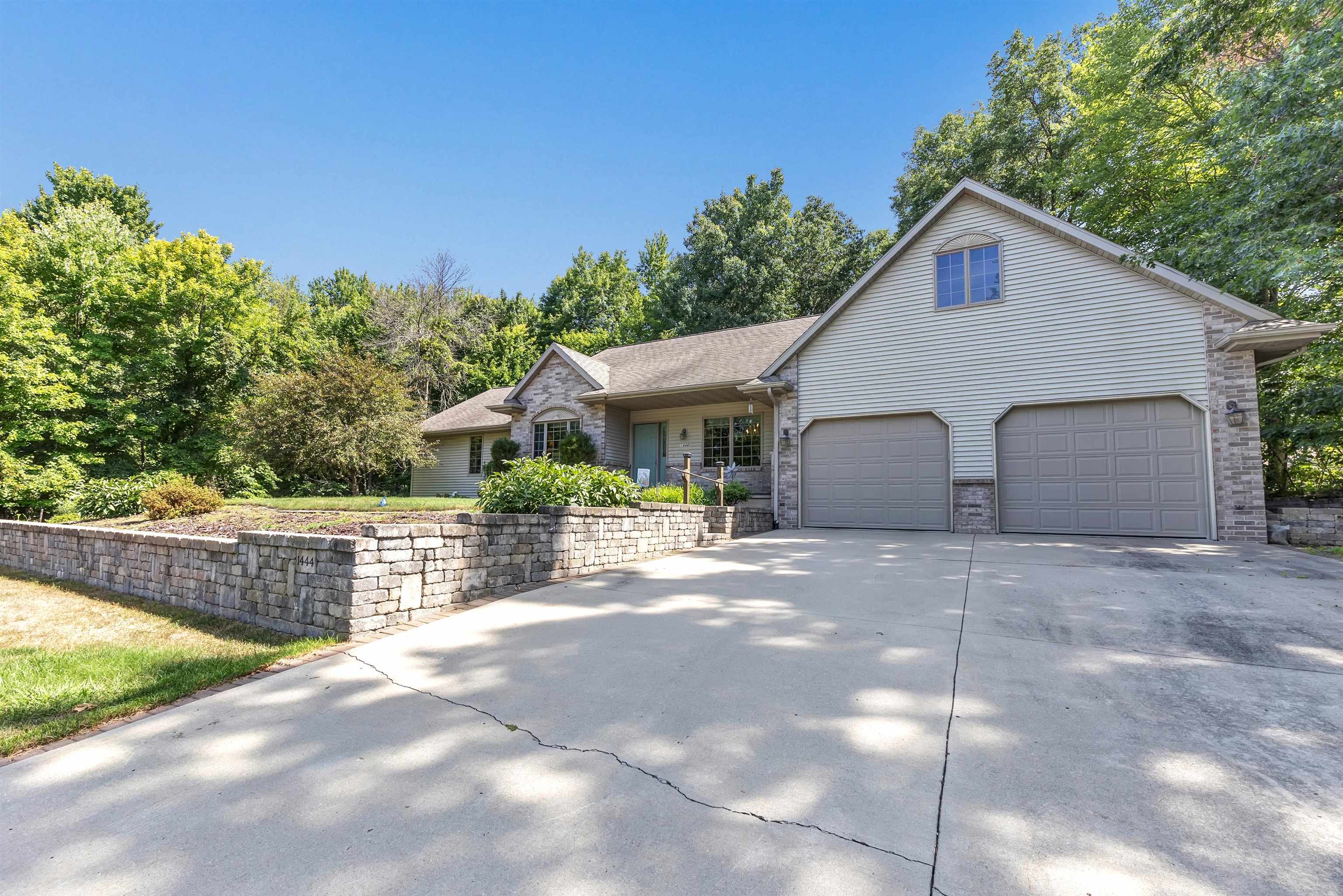 Property photo 37