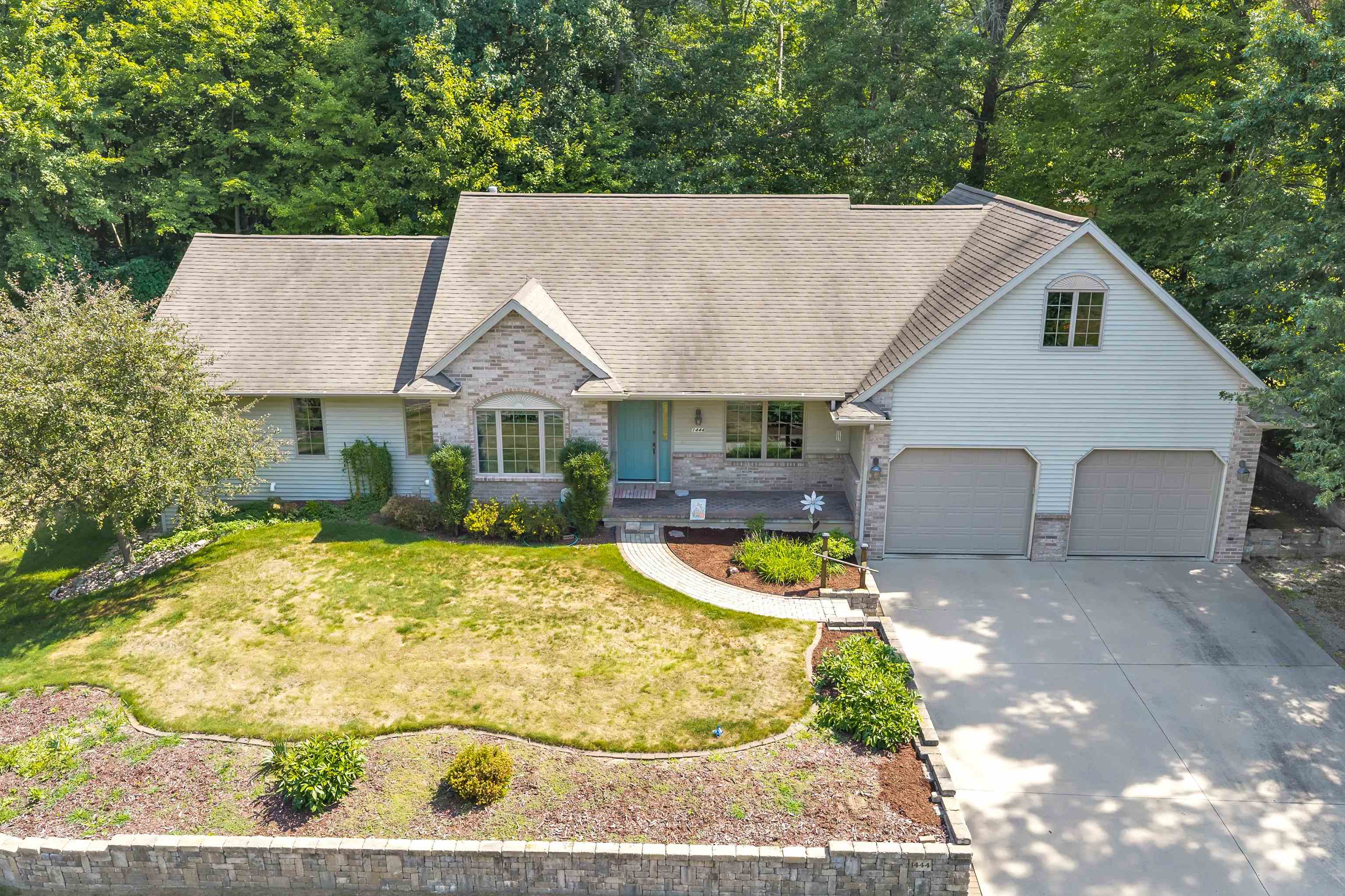 Property photo 38