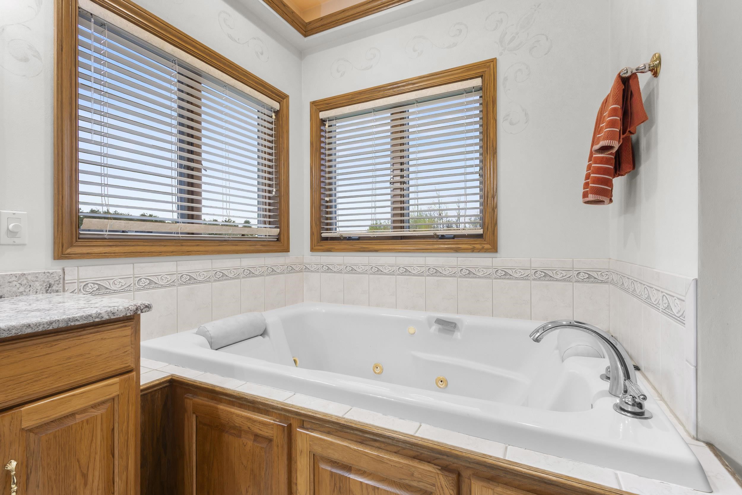 Property photo 38