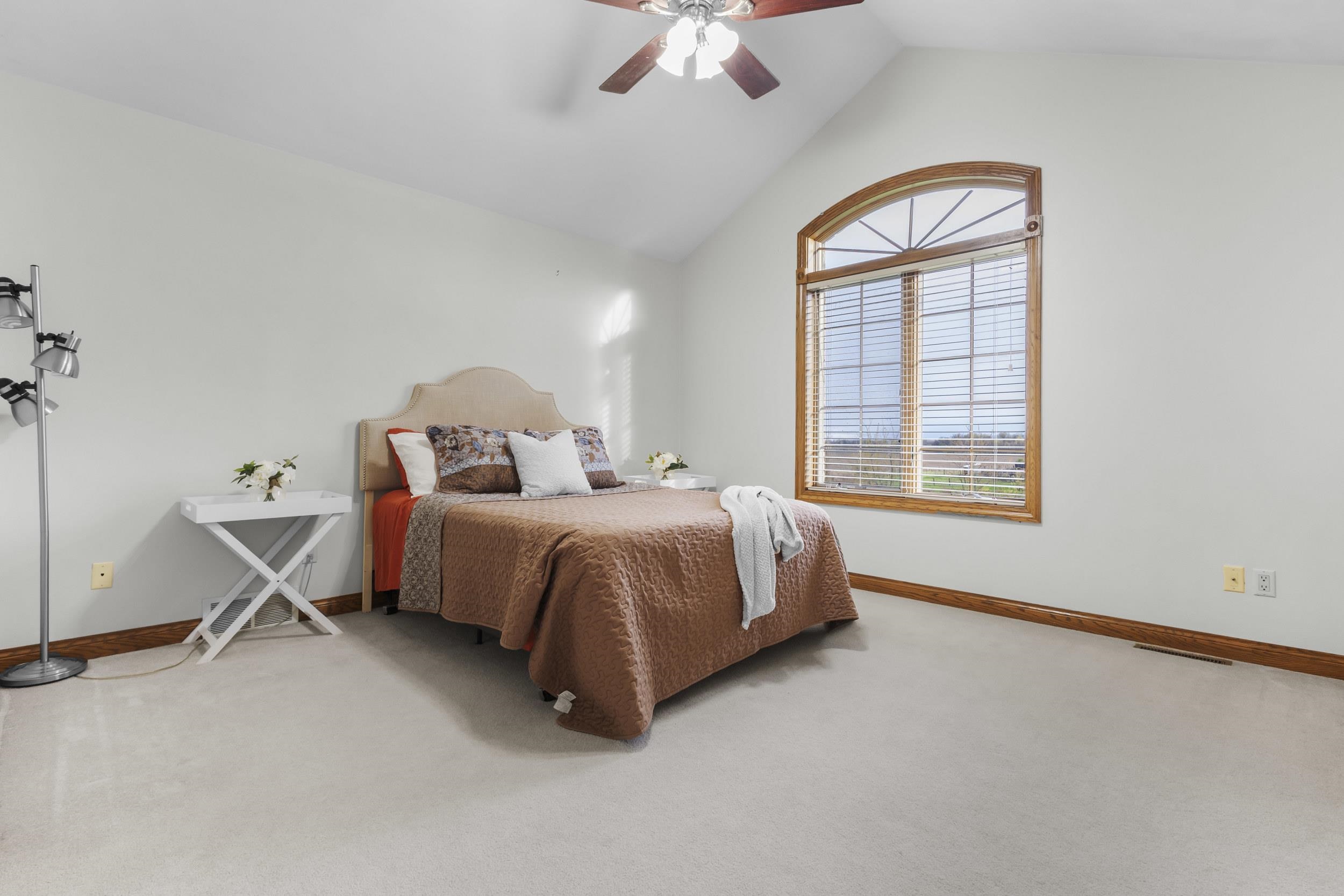 Property photo 44