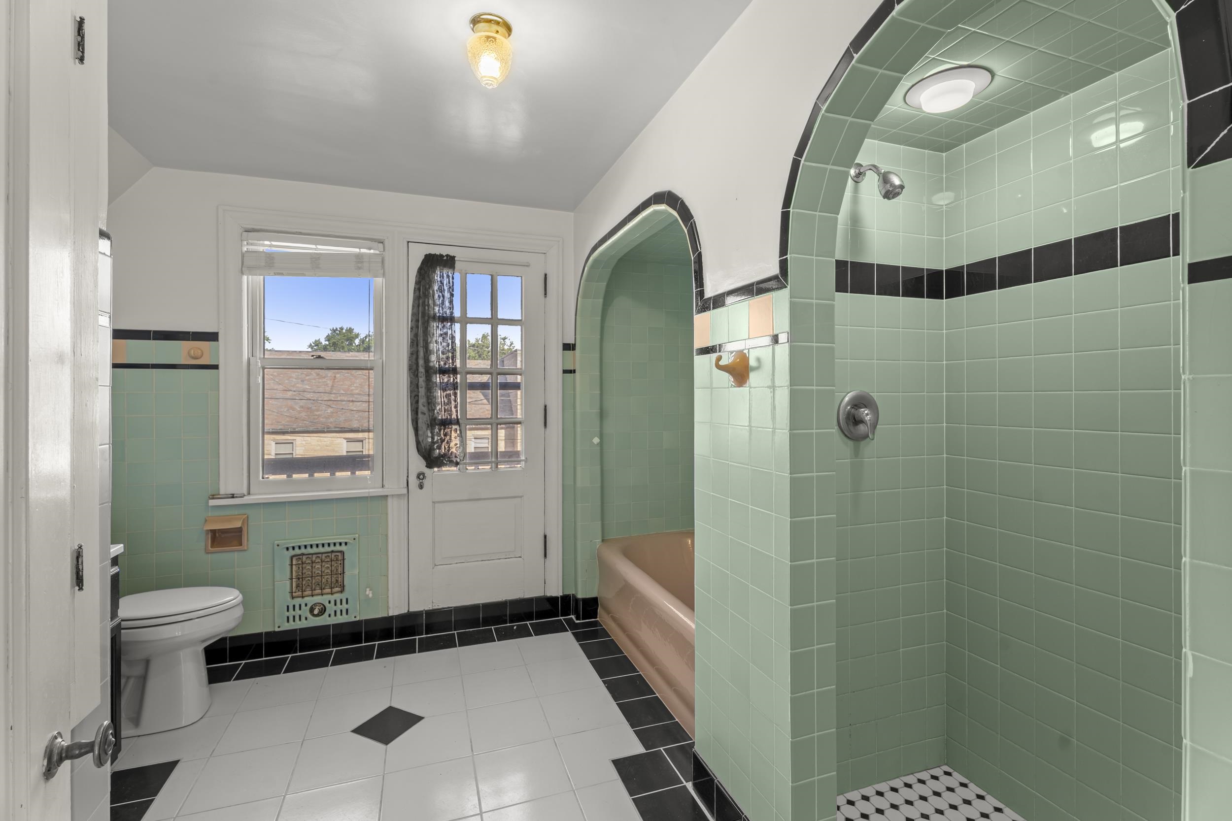 Property photo 37