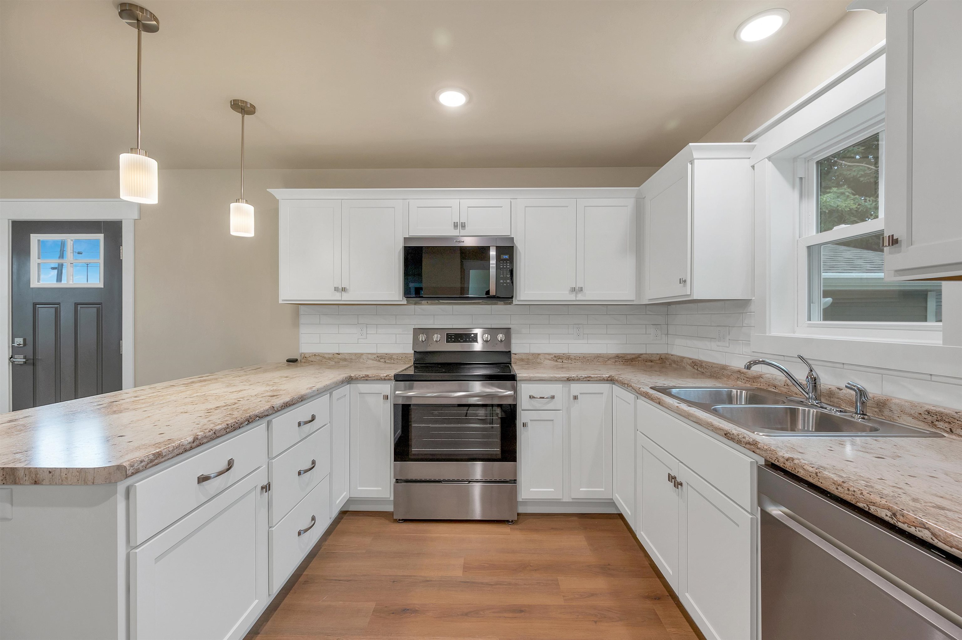 Property photo 28