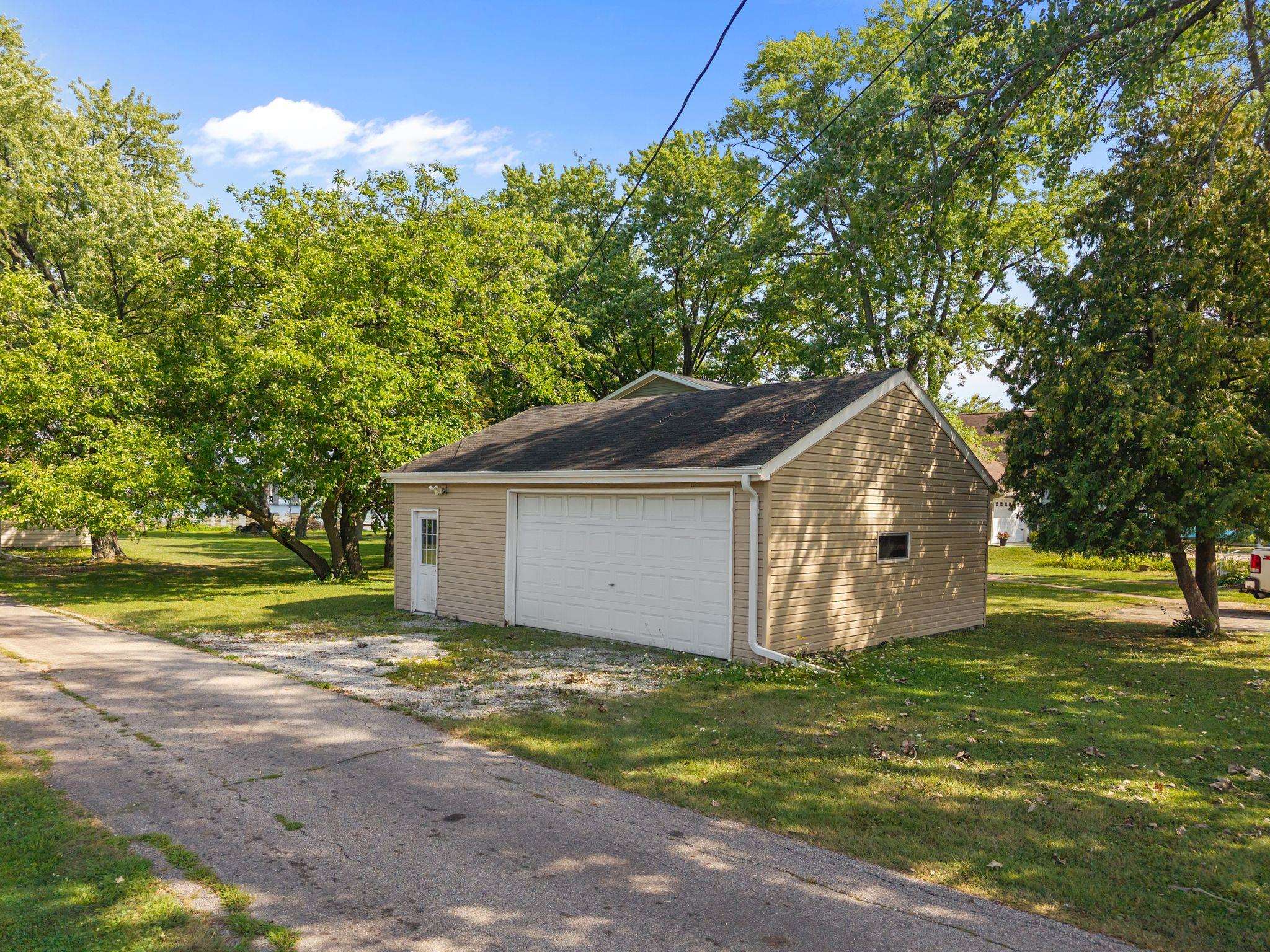 Property photo 42