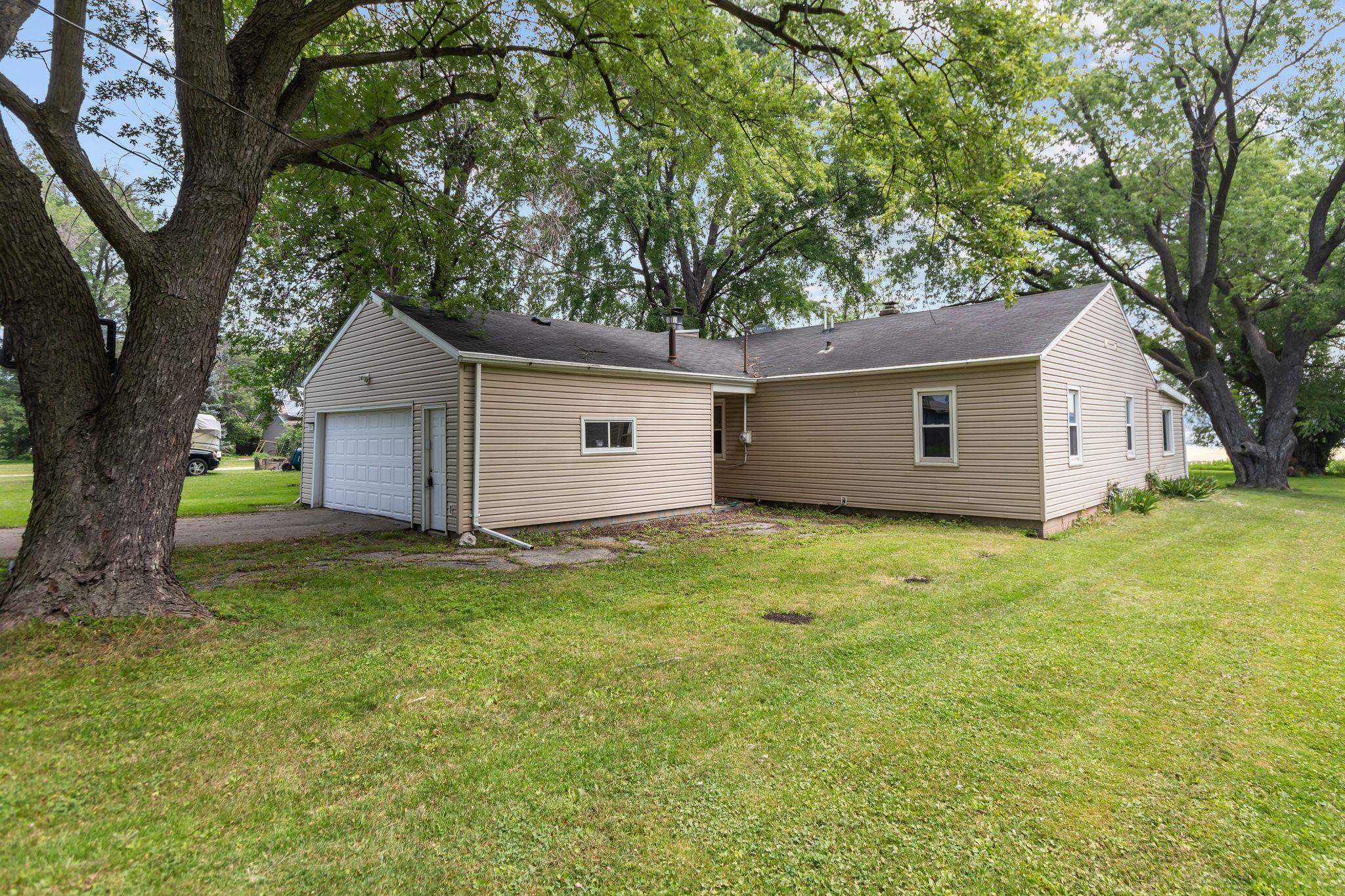 Property photo 35