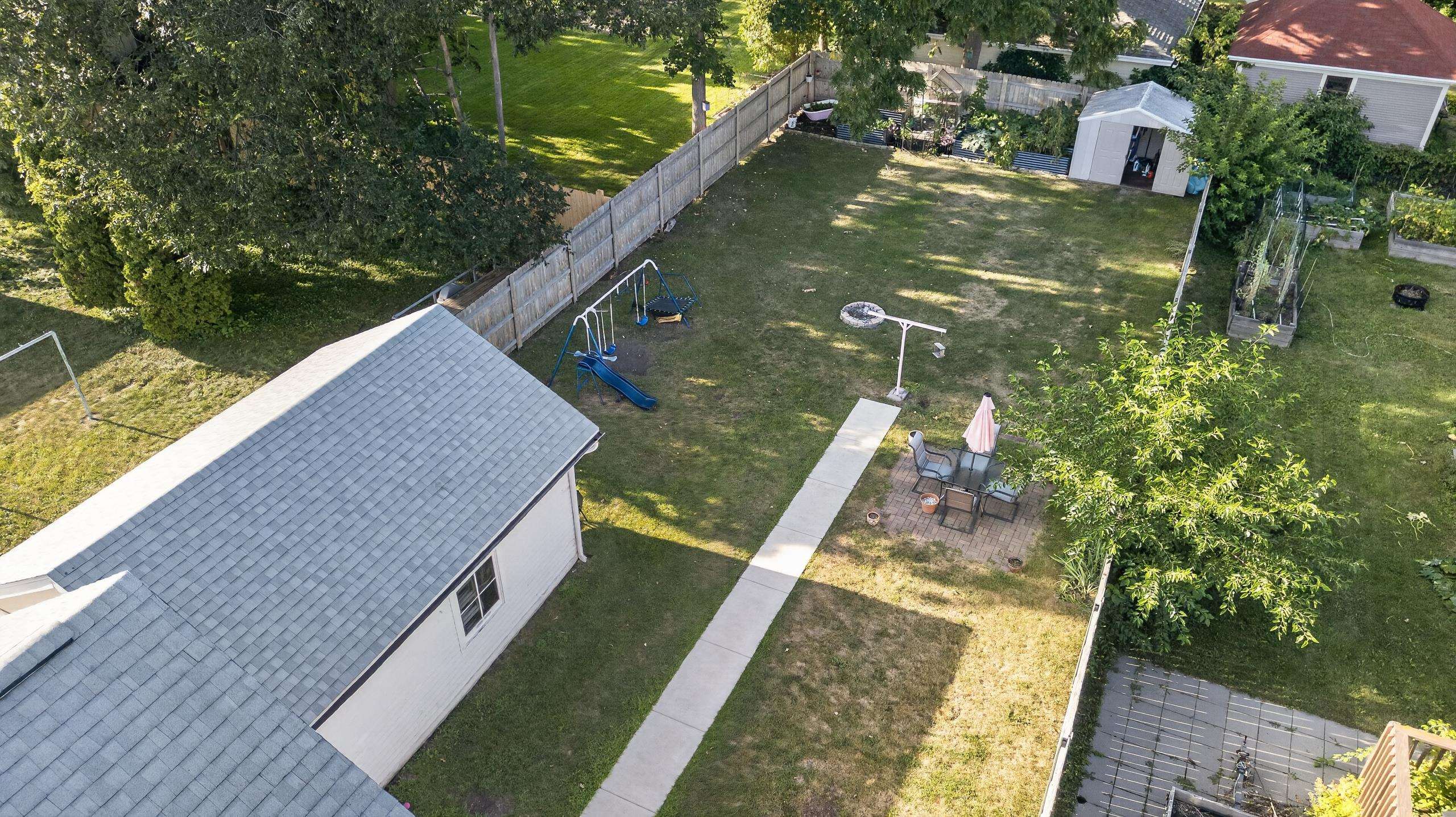 Property photo 35