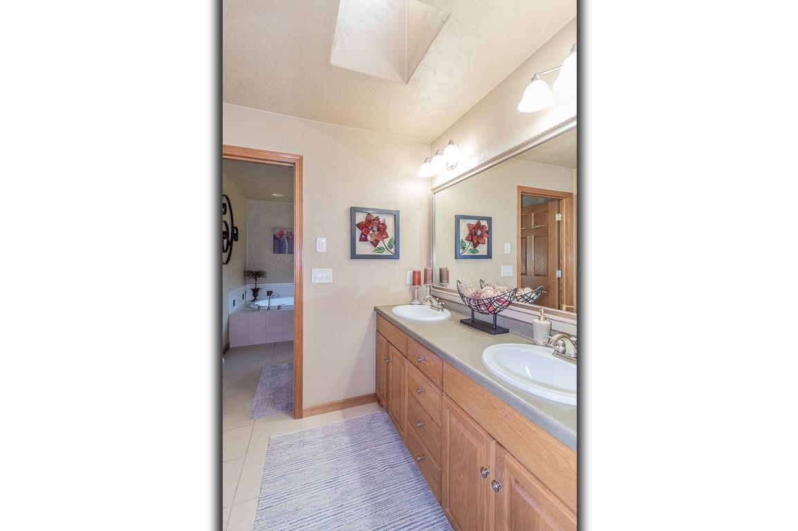 Property photo 24