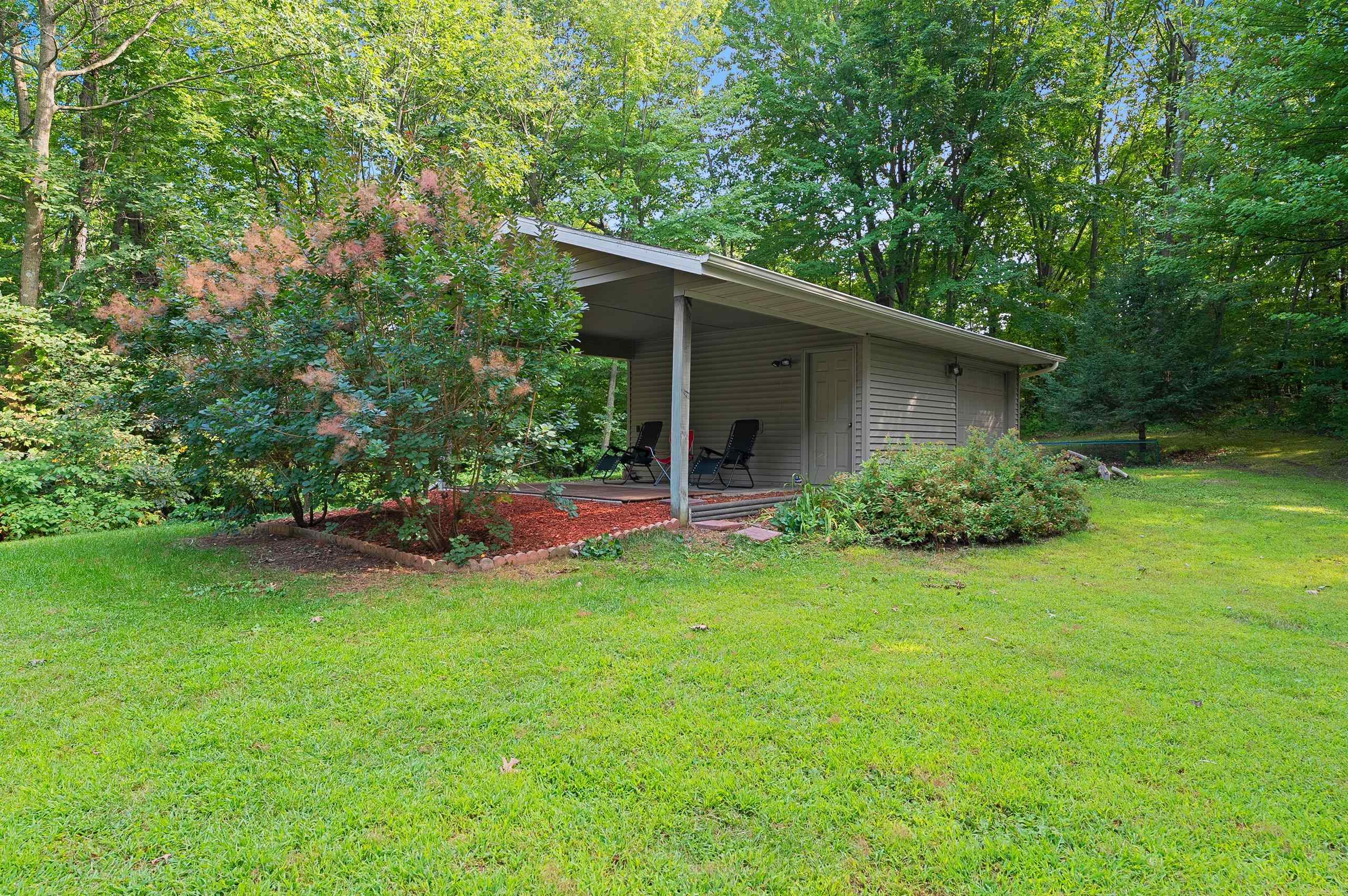 Property photo 64