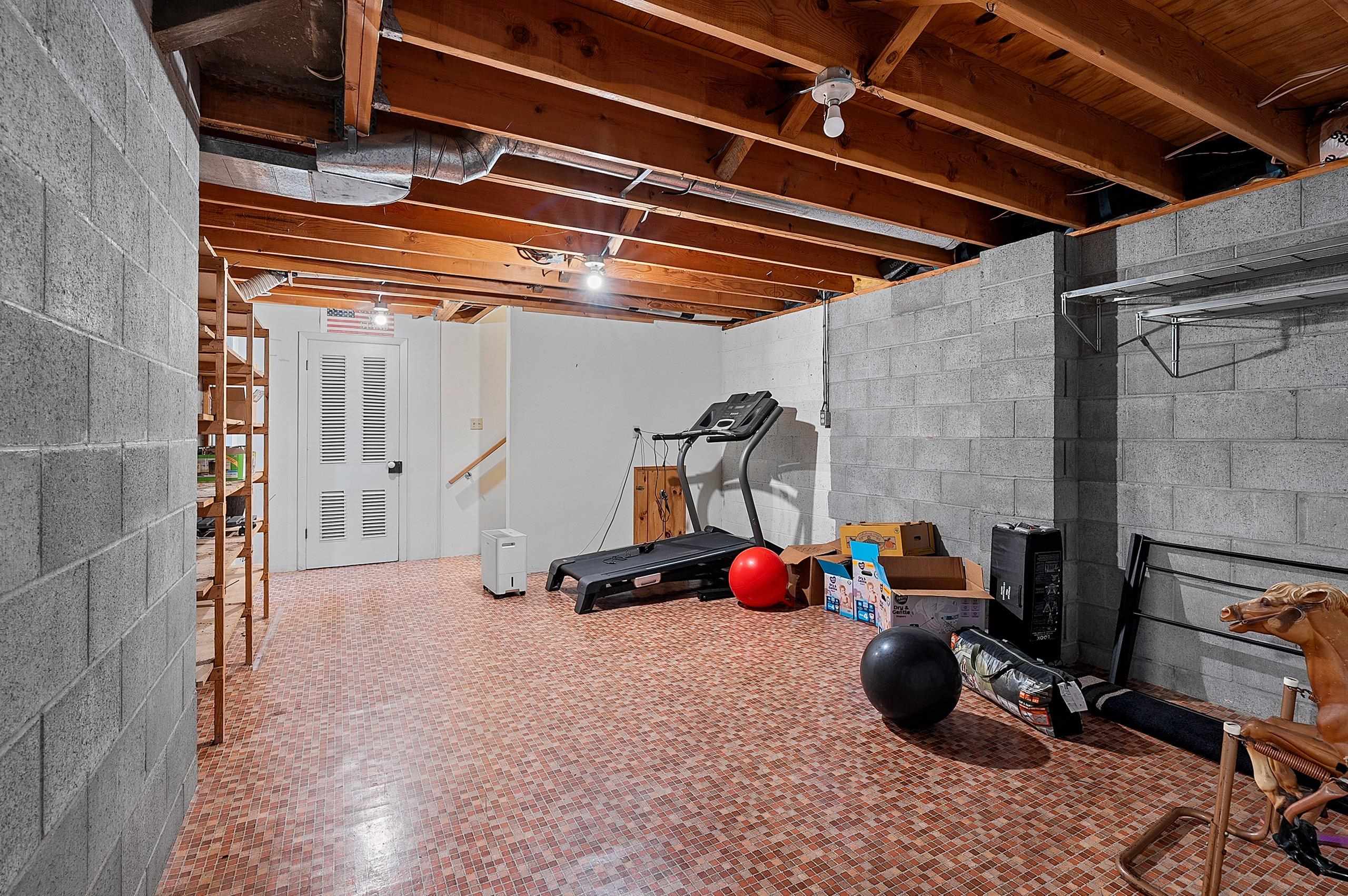 Property photo 64