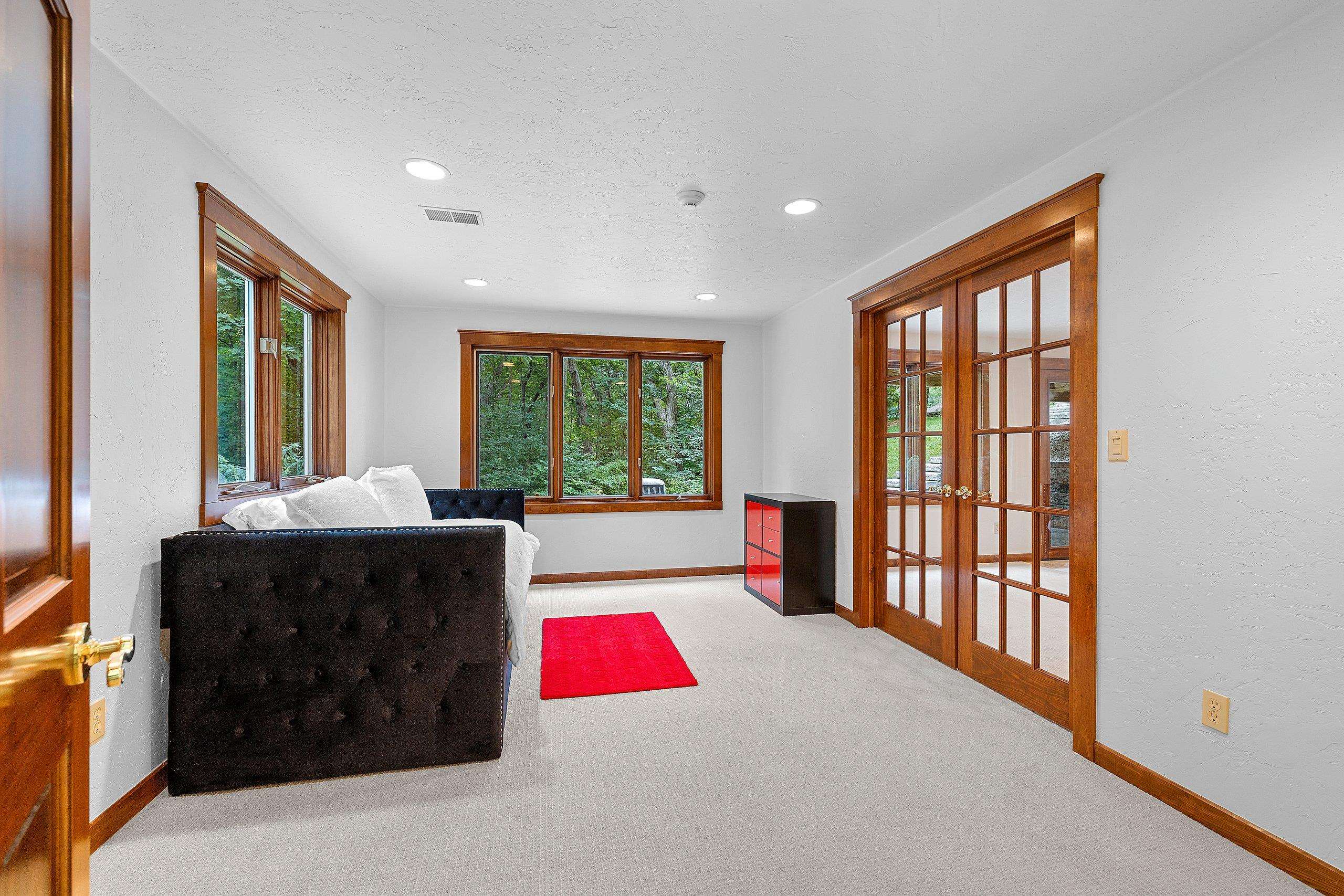 Property photo 46
