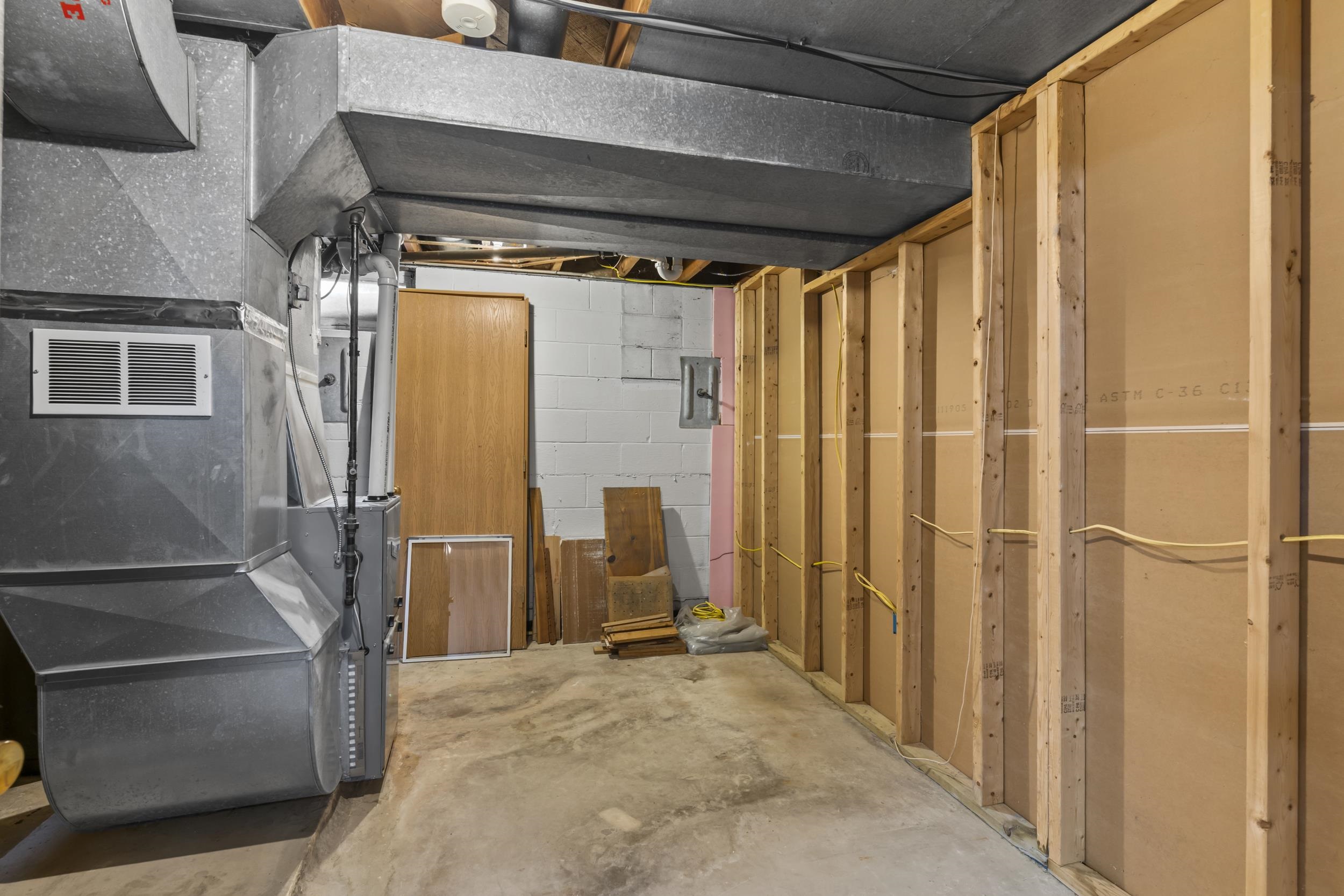 Property photo 33