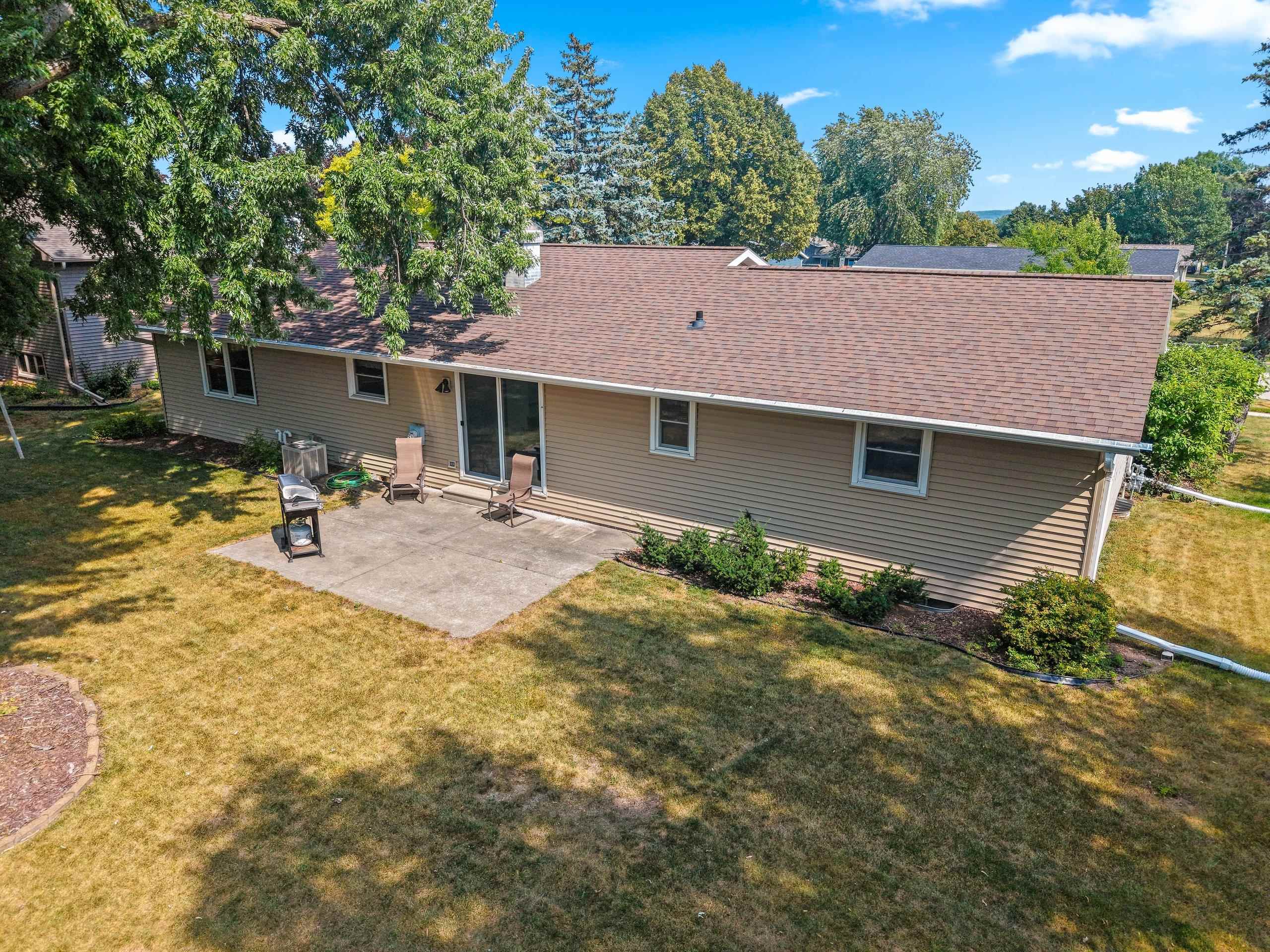 Property photo 36