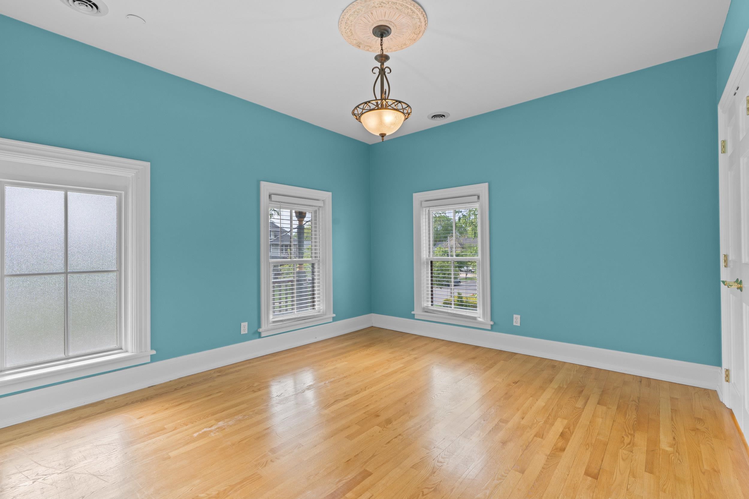 Property photo 35