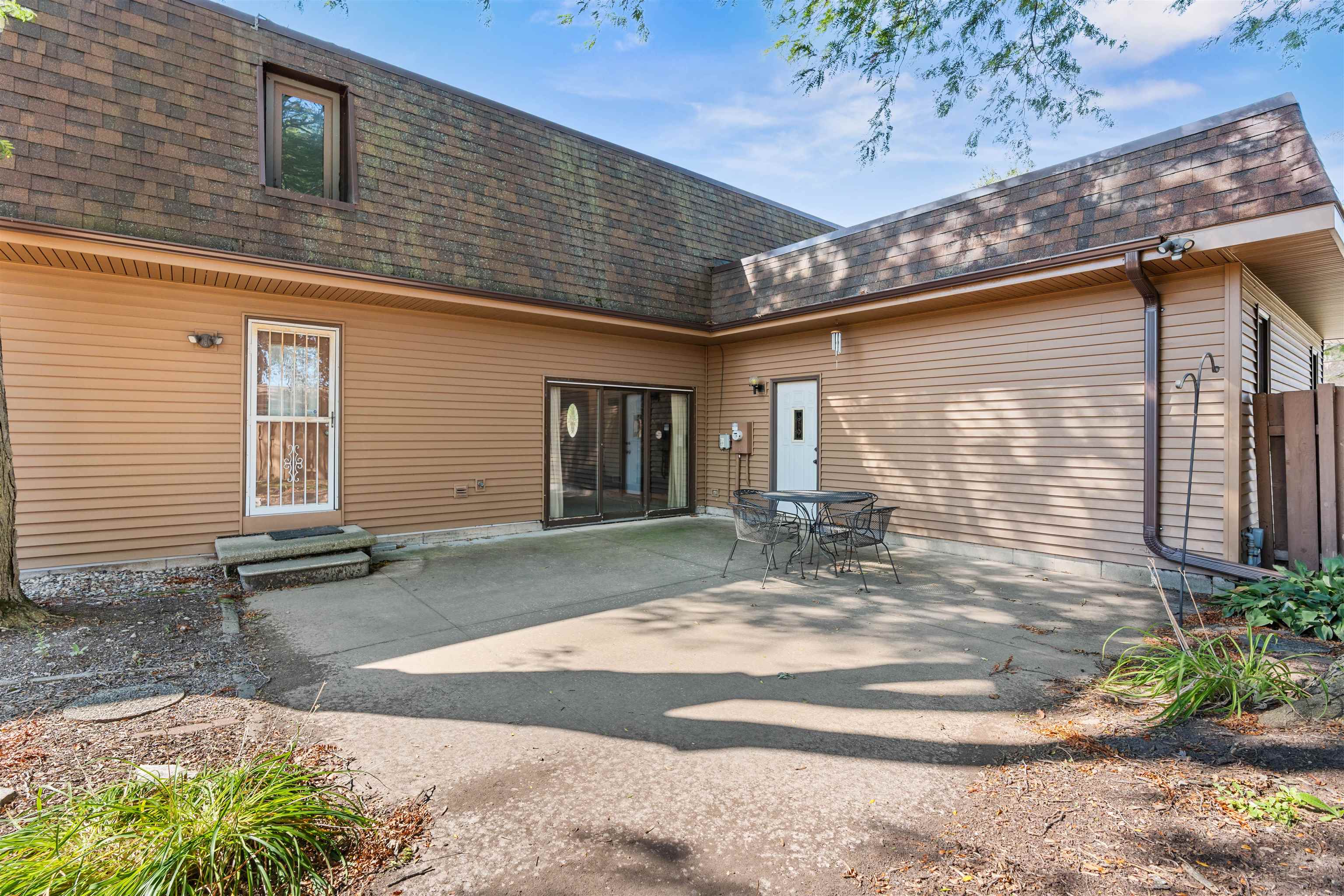 Property photo 38