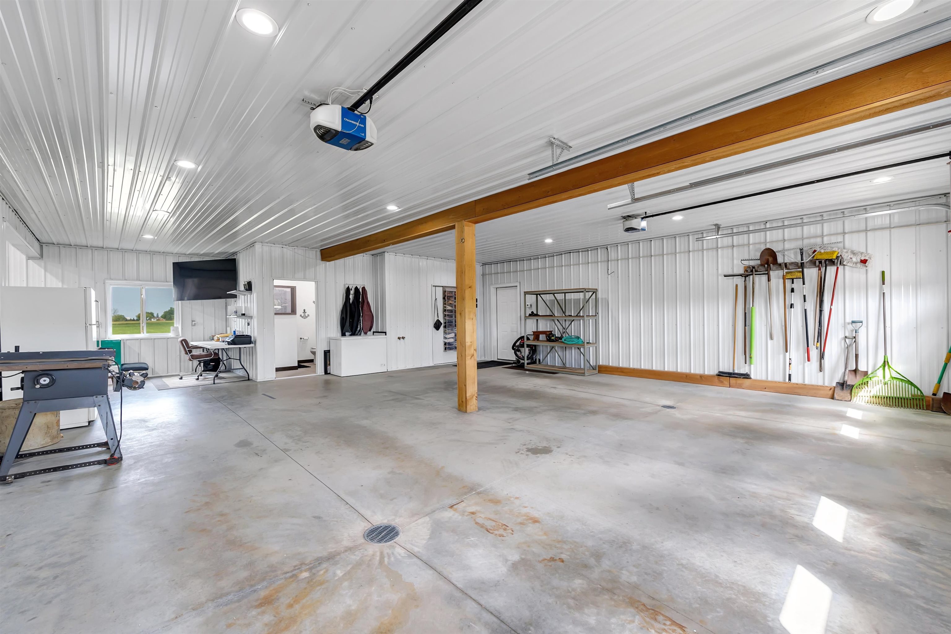 Property photo 23