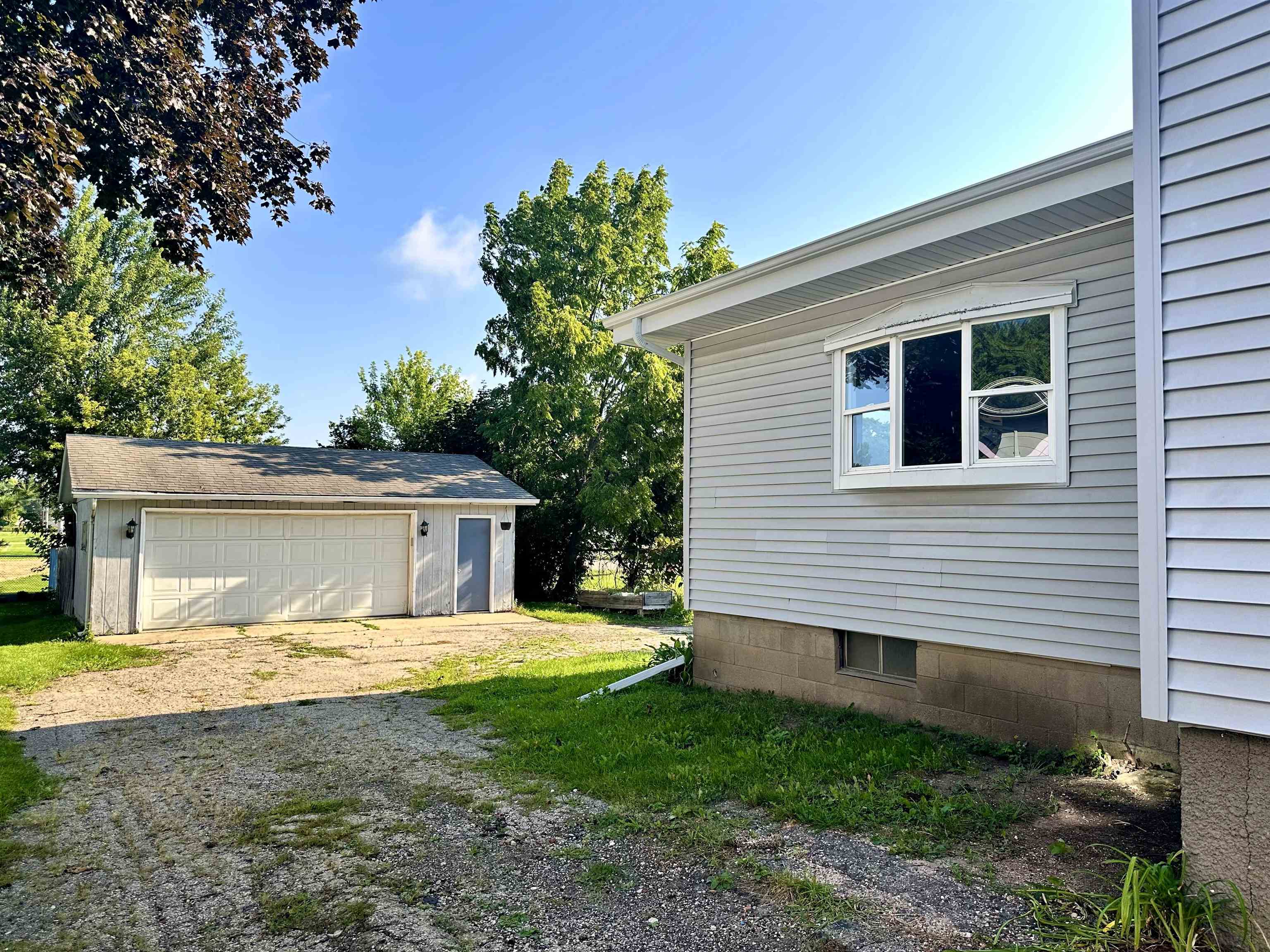 Property photo 32