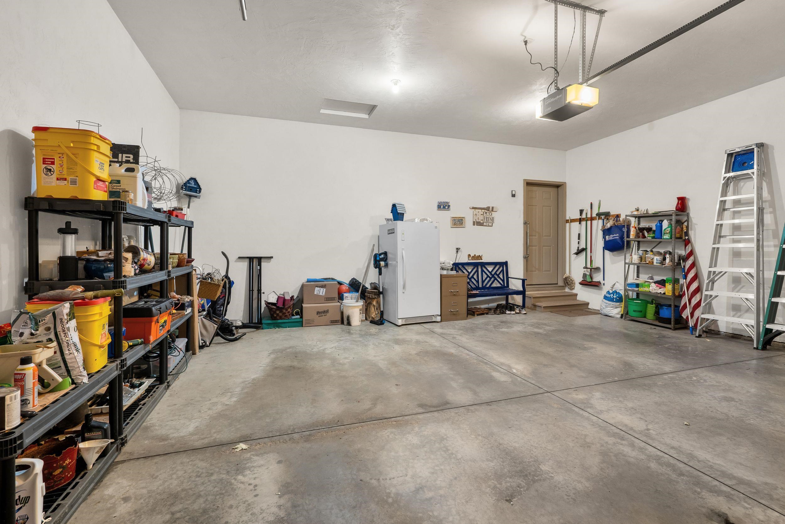 Property photo 33