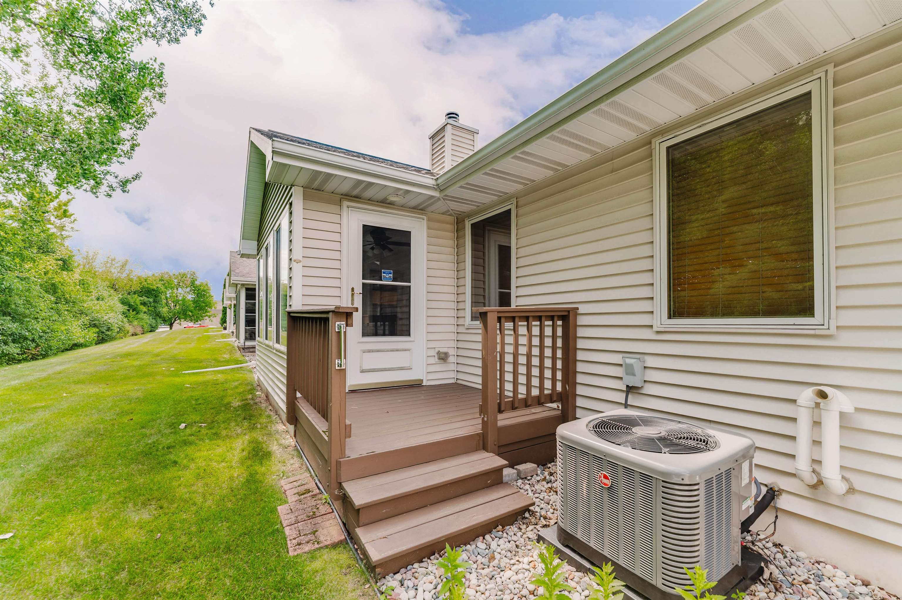 Property photo 25
