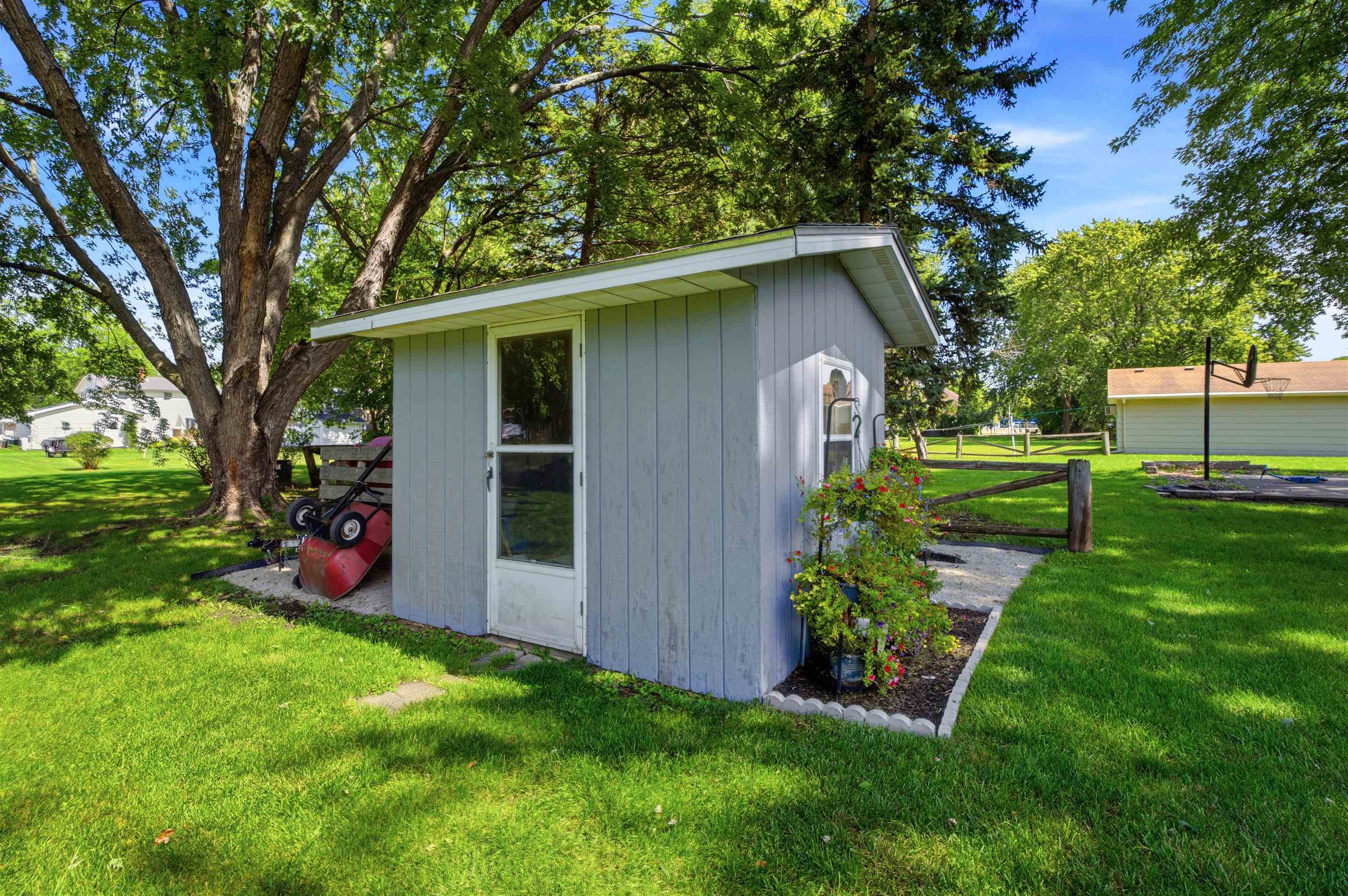 Property photo 35