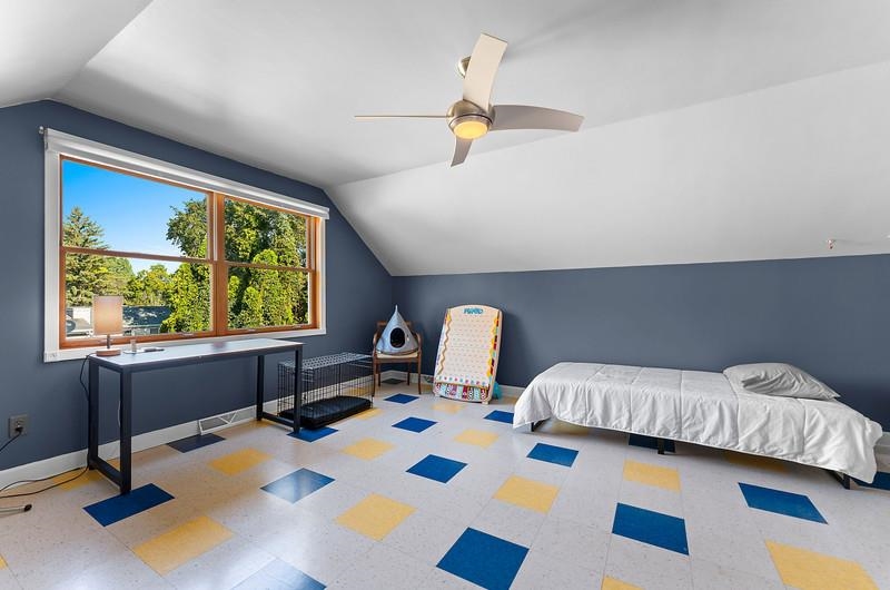 Property photo 28