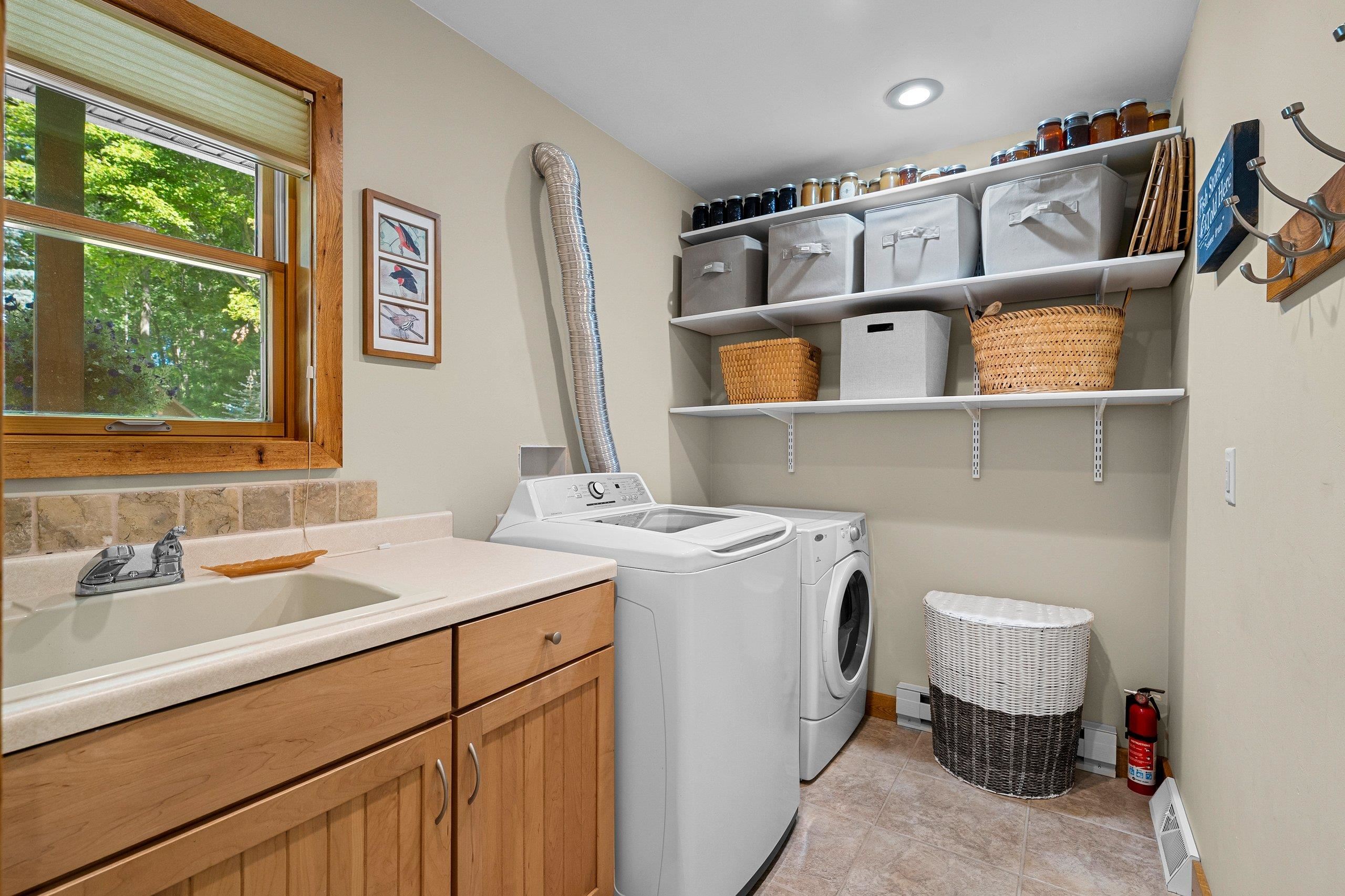 Property photo 77