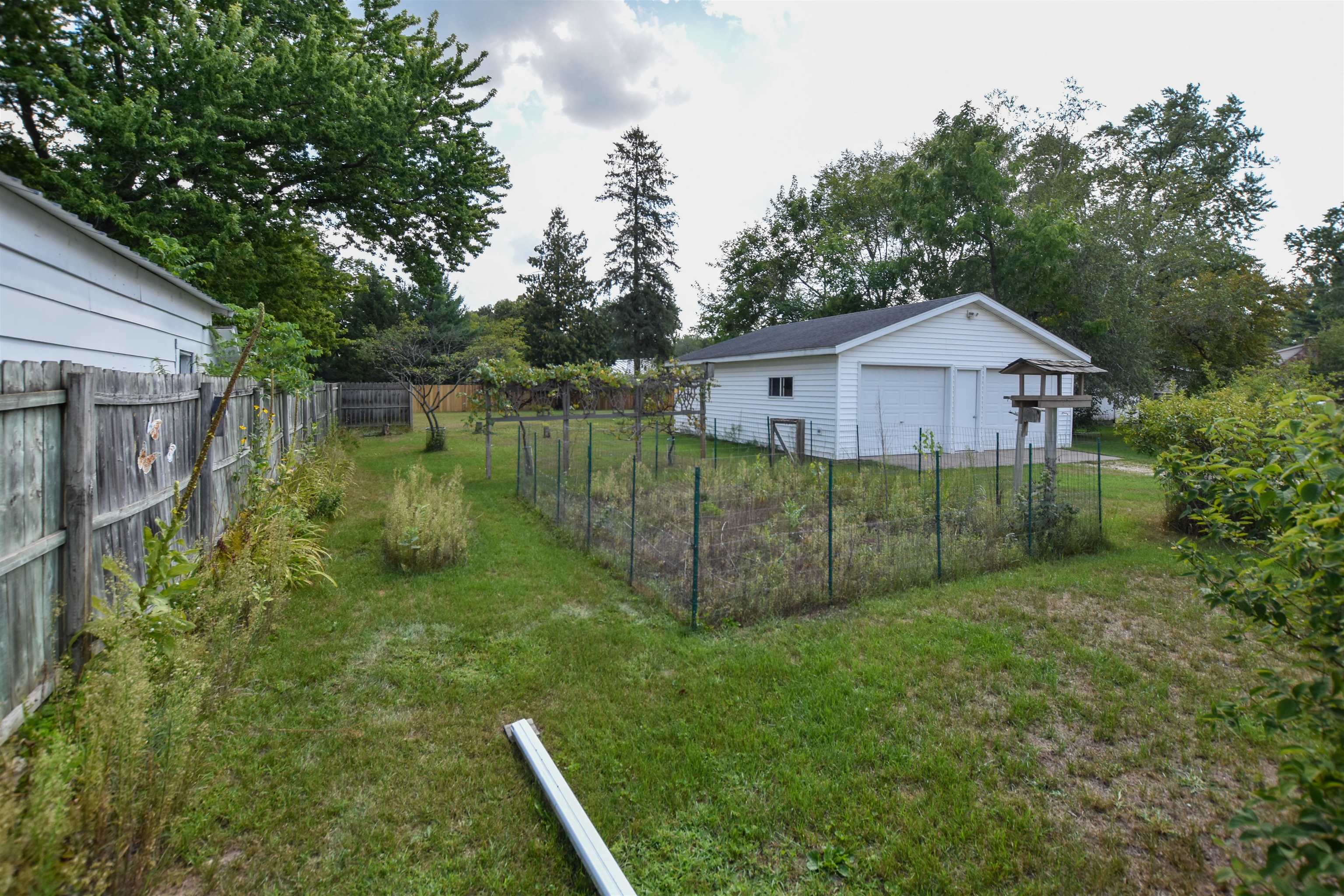 Property photo 24