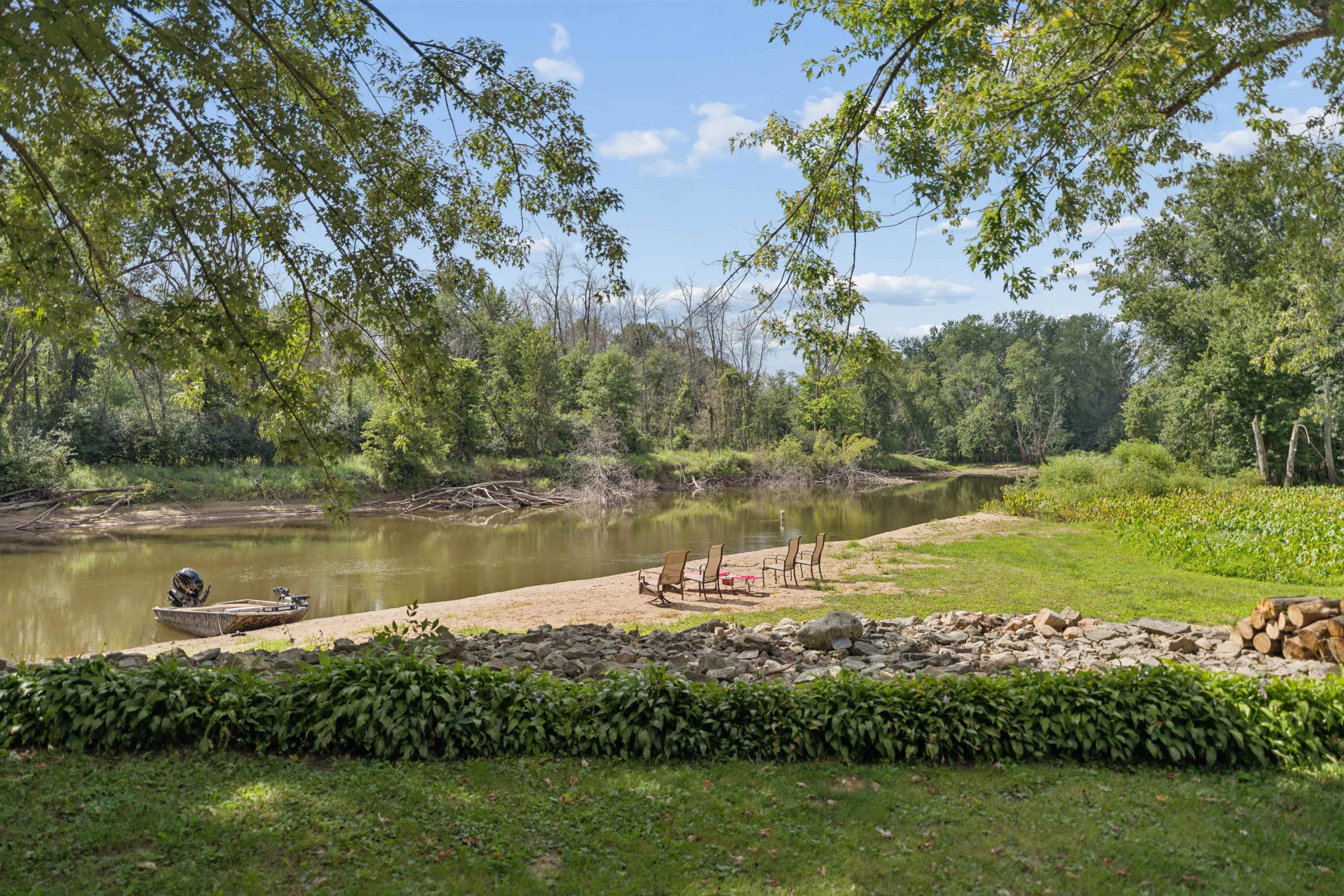 Property photo 80
