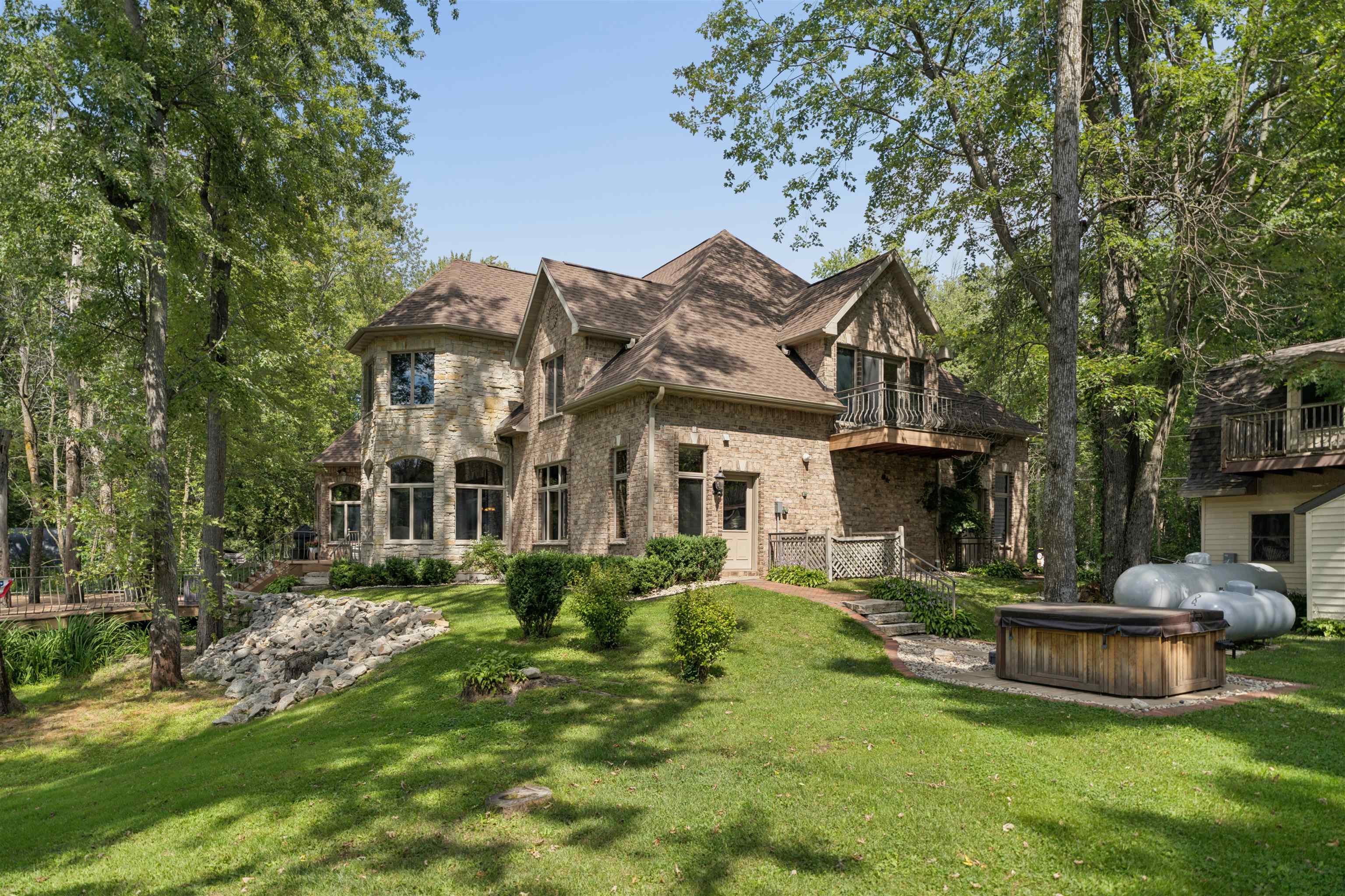 Property photo 81