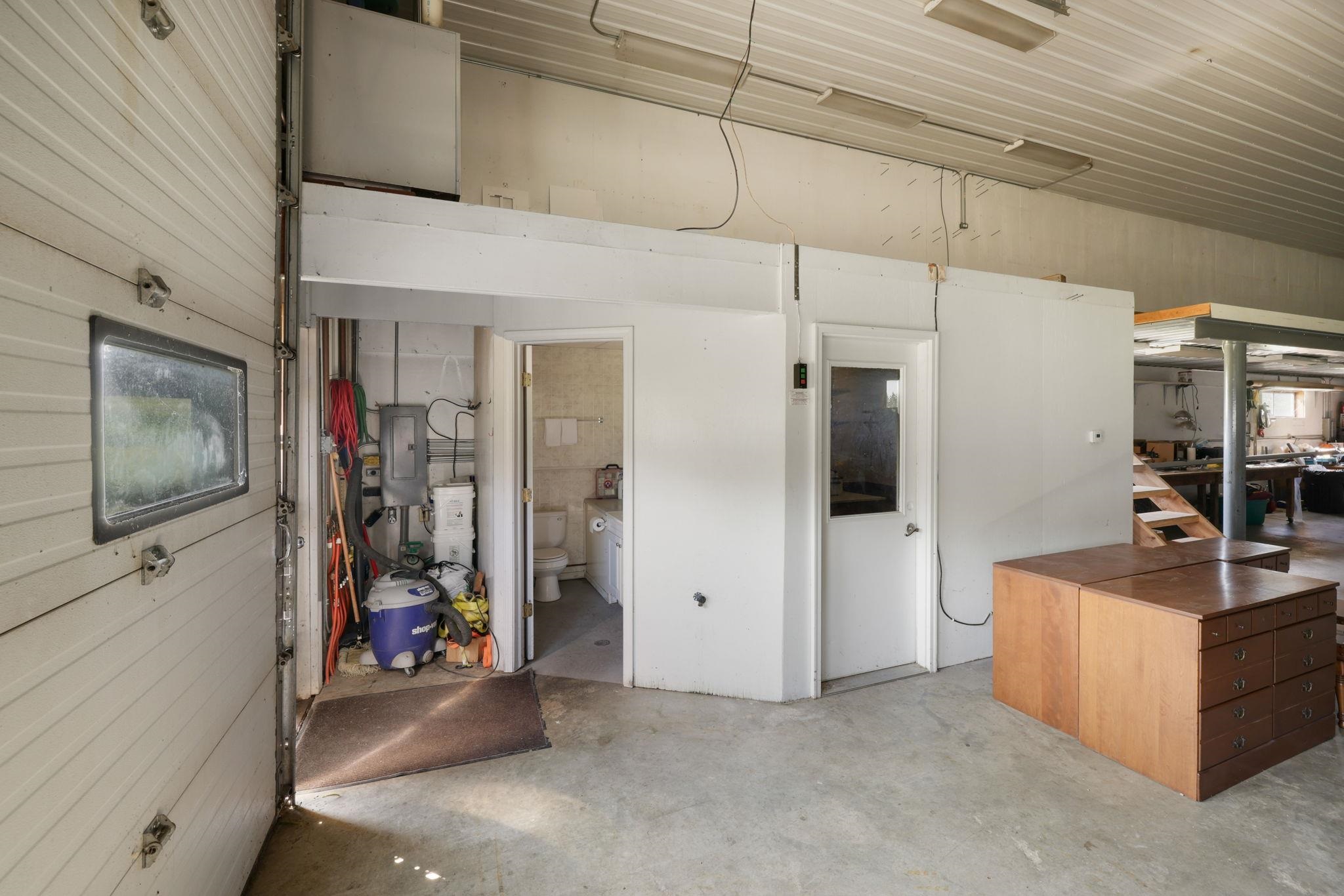 Property photo 86