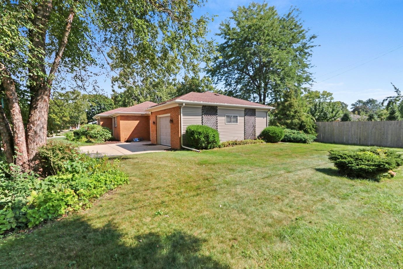 Property photo 33