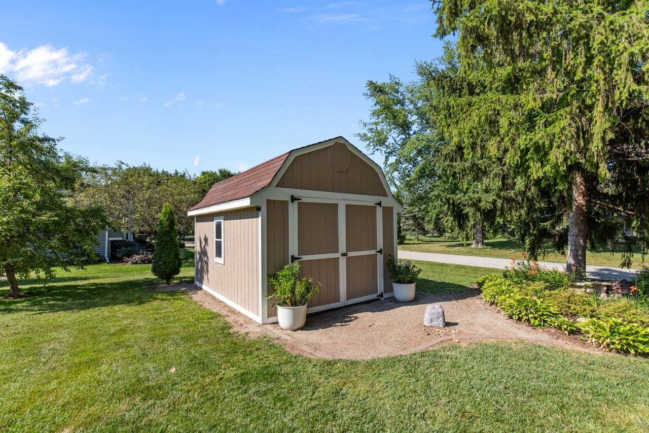 Property photo 64
