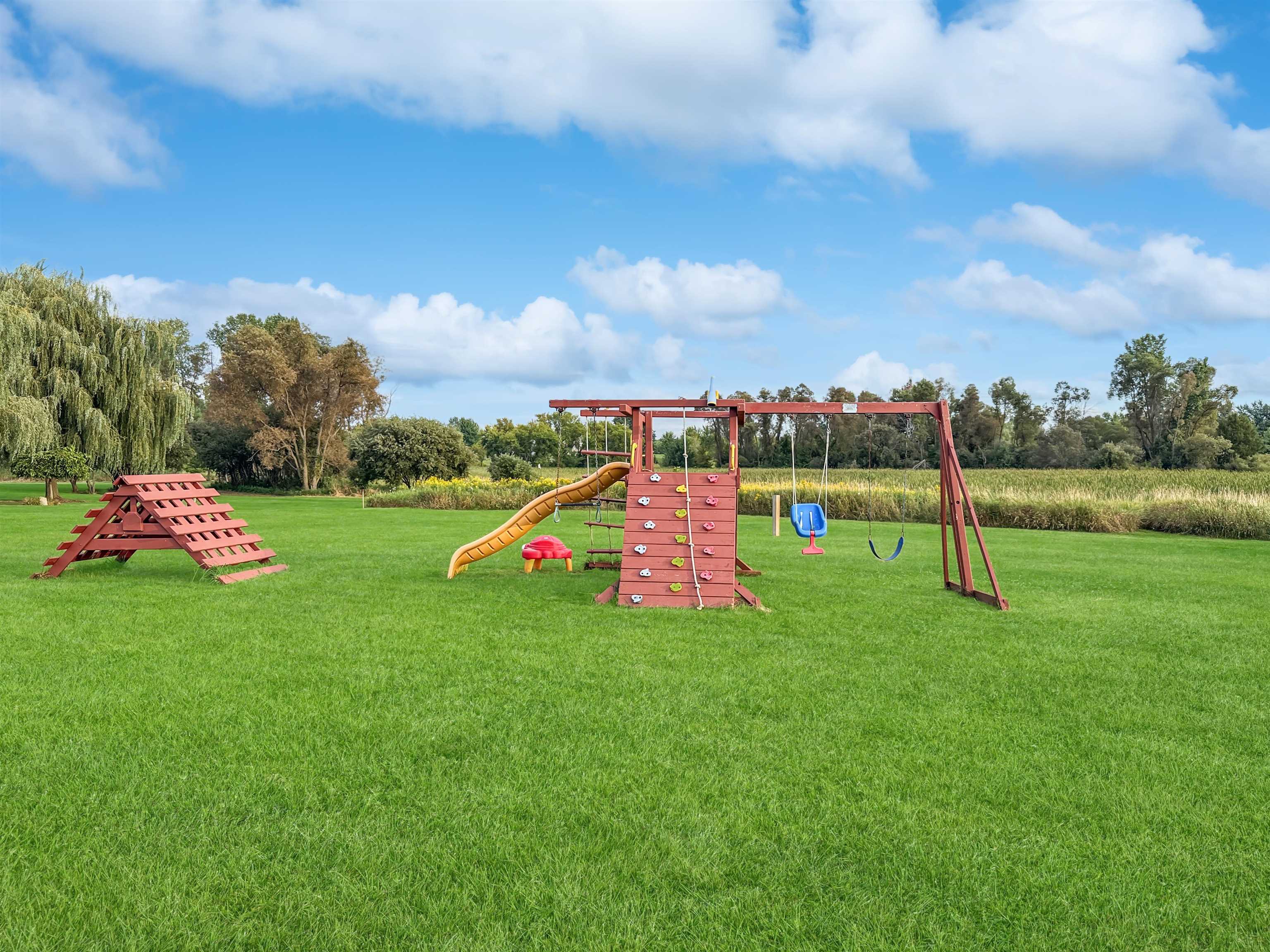 Property photo 37