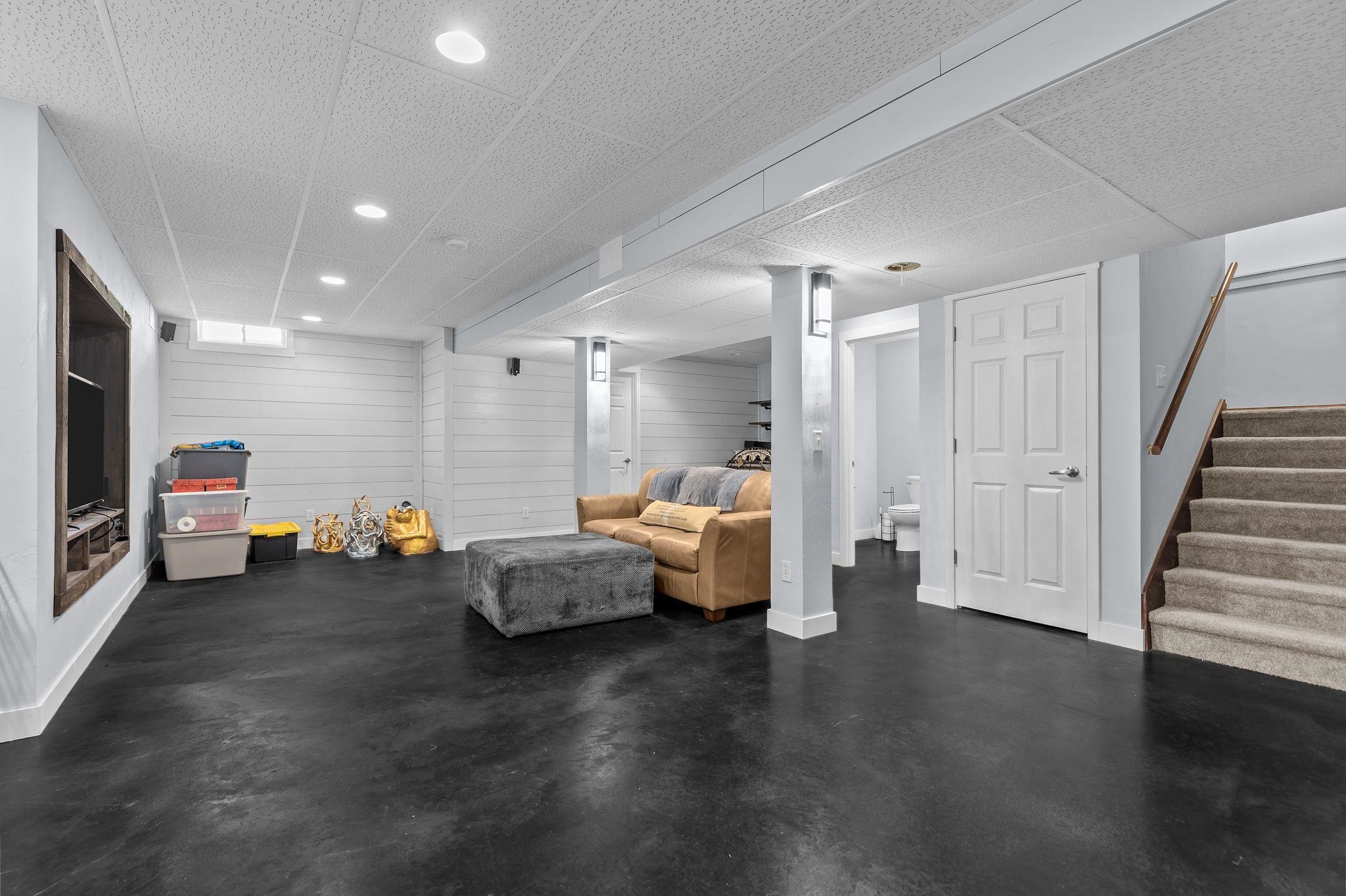 Property photo 38