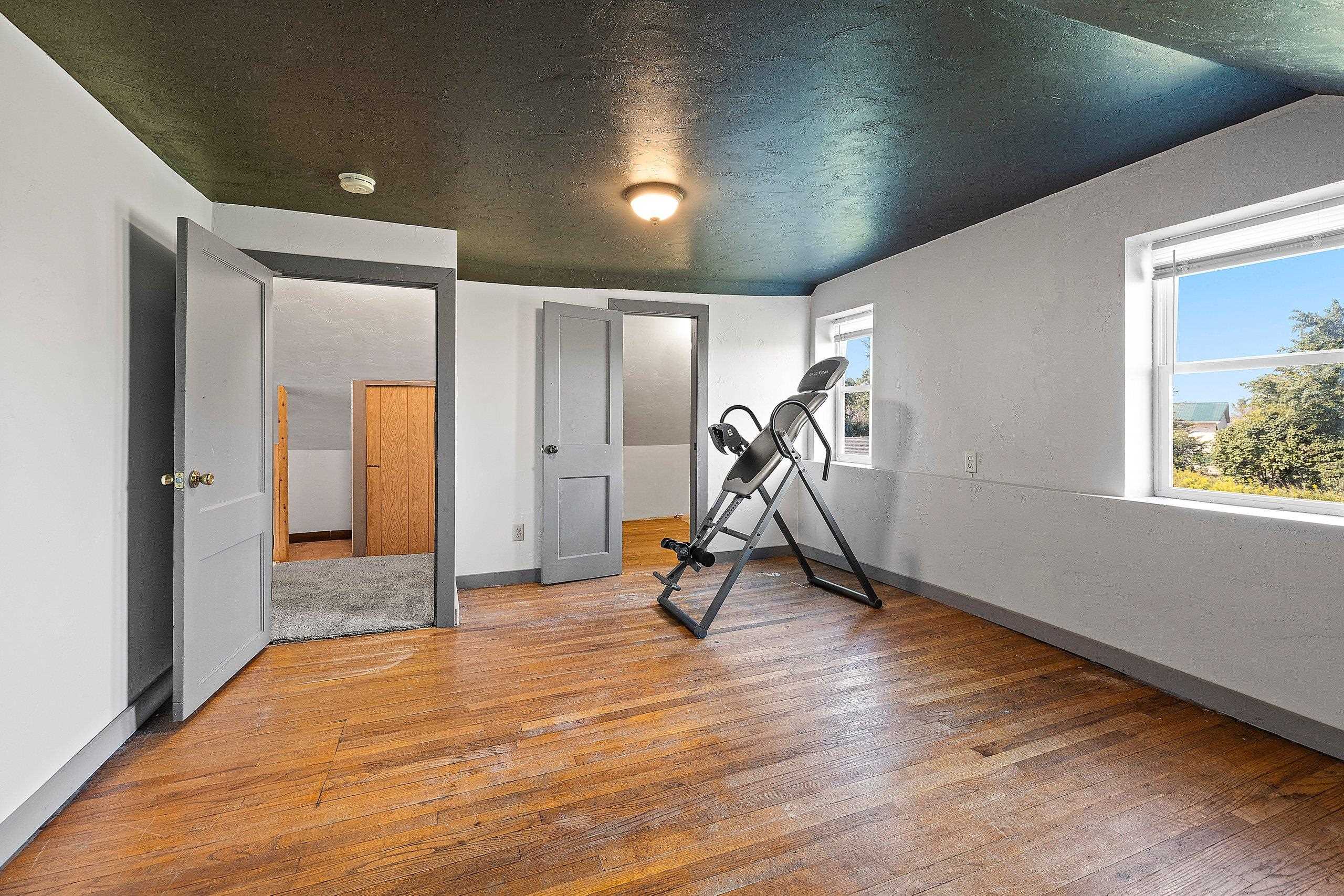 Property photo 35
