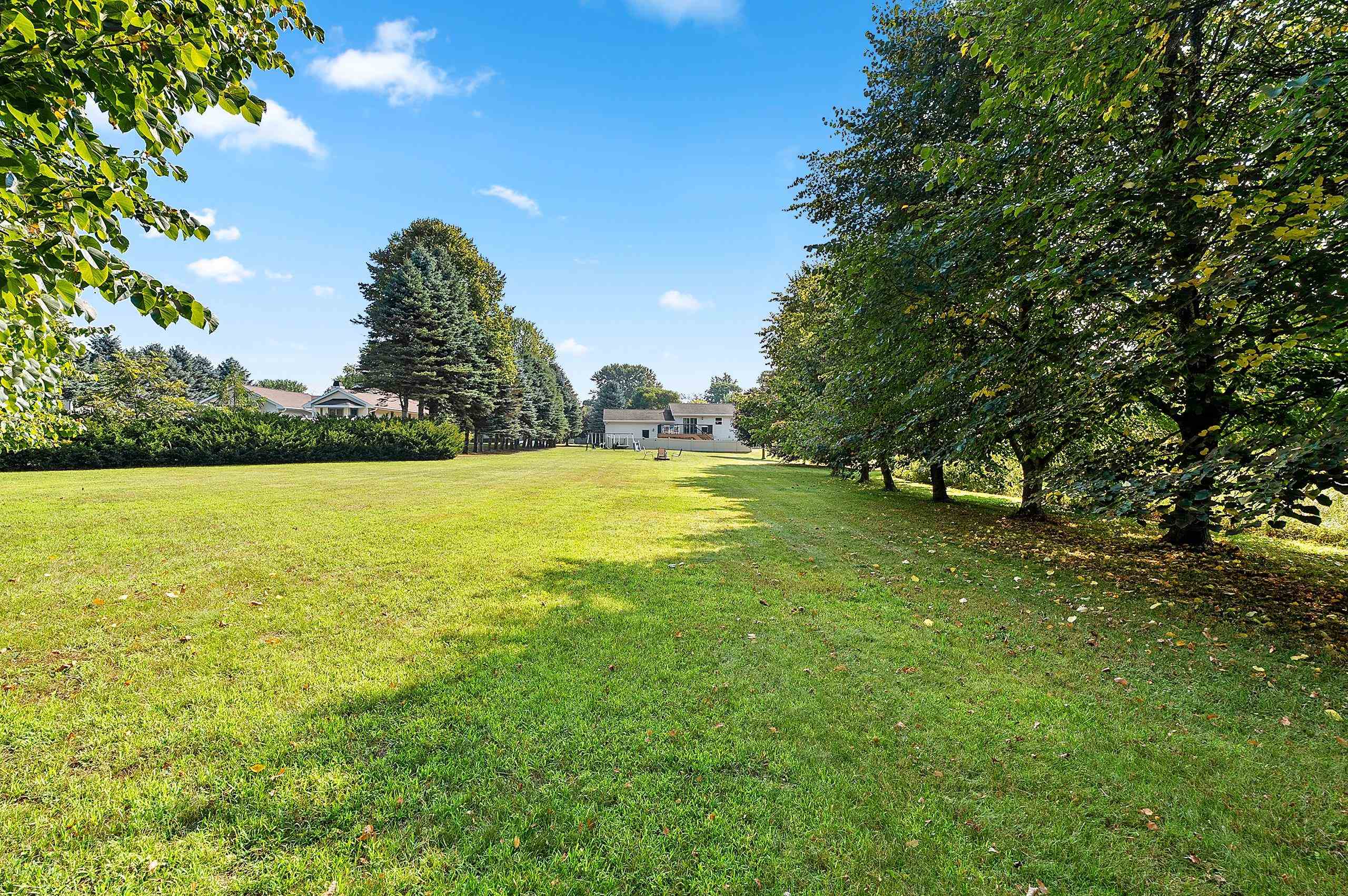 Property photo 38