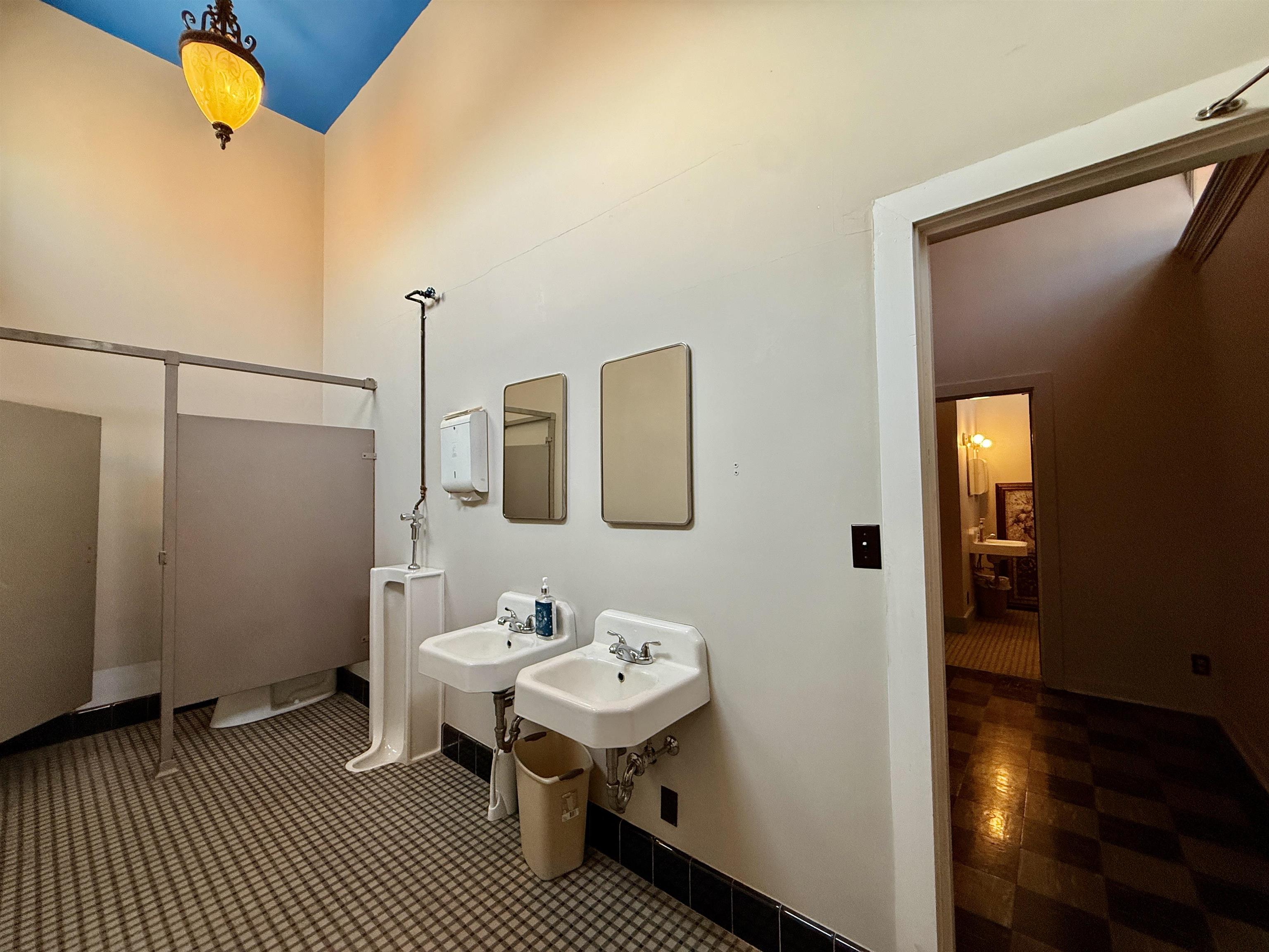 Property photo 33