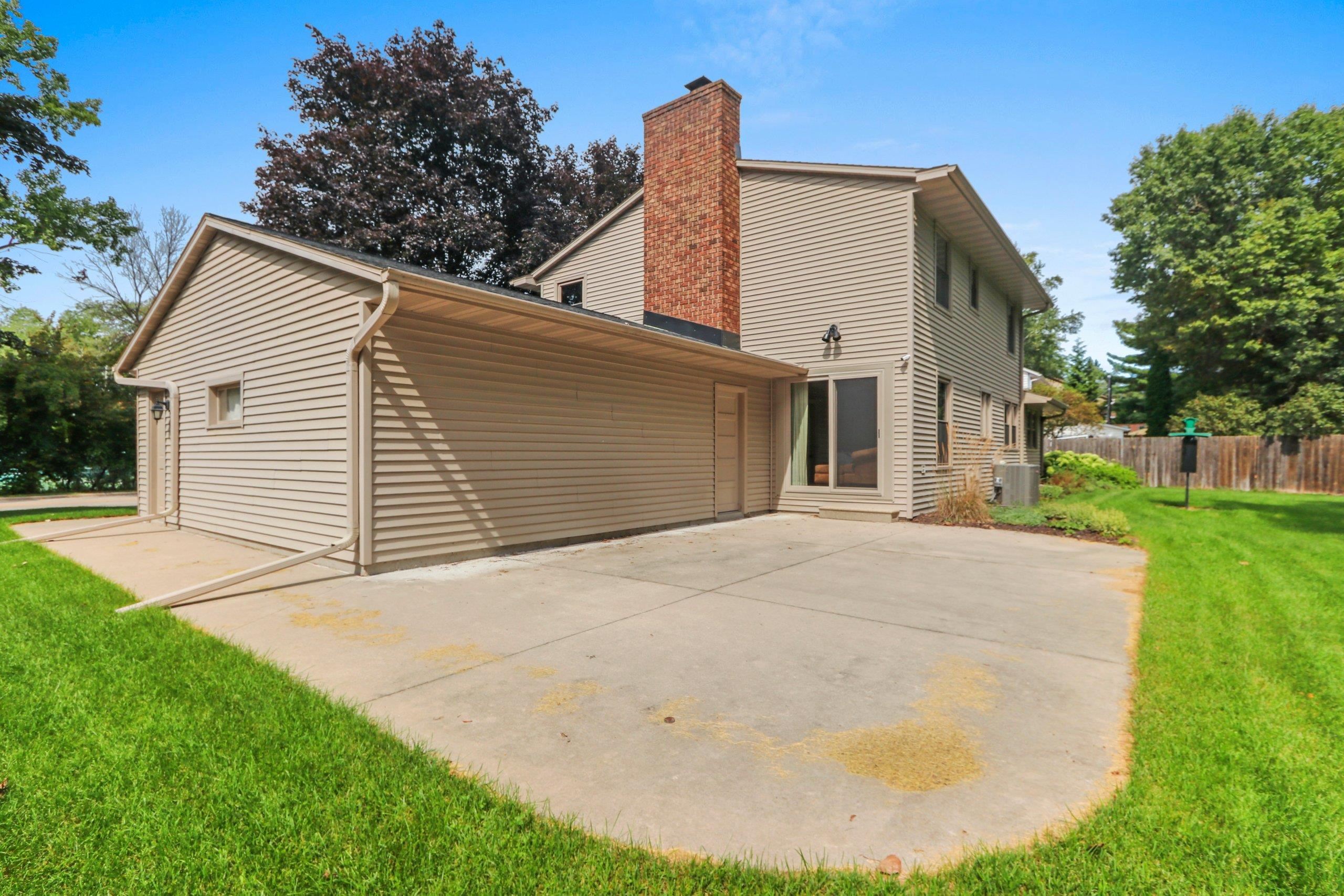 Property photo 43