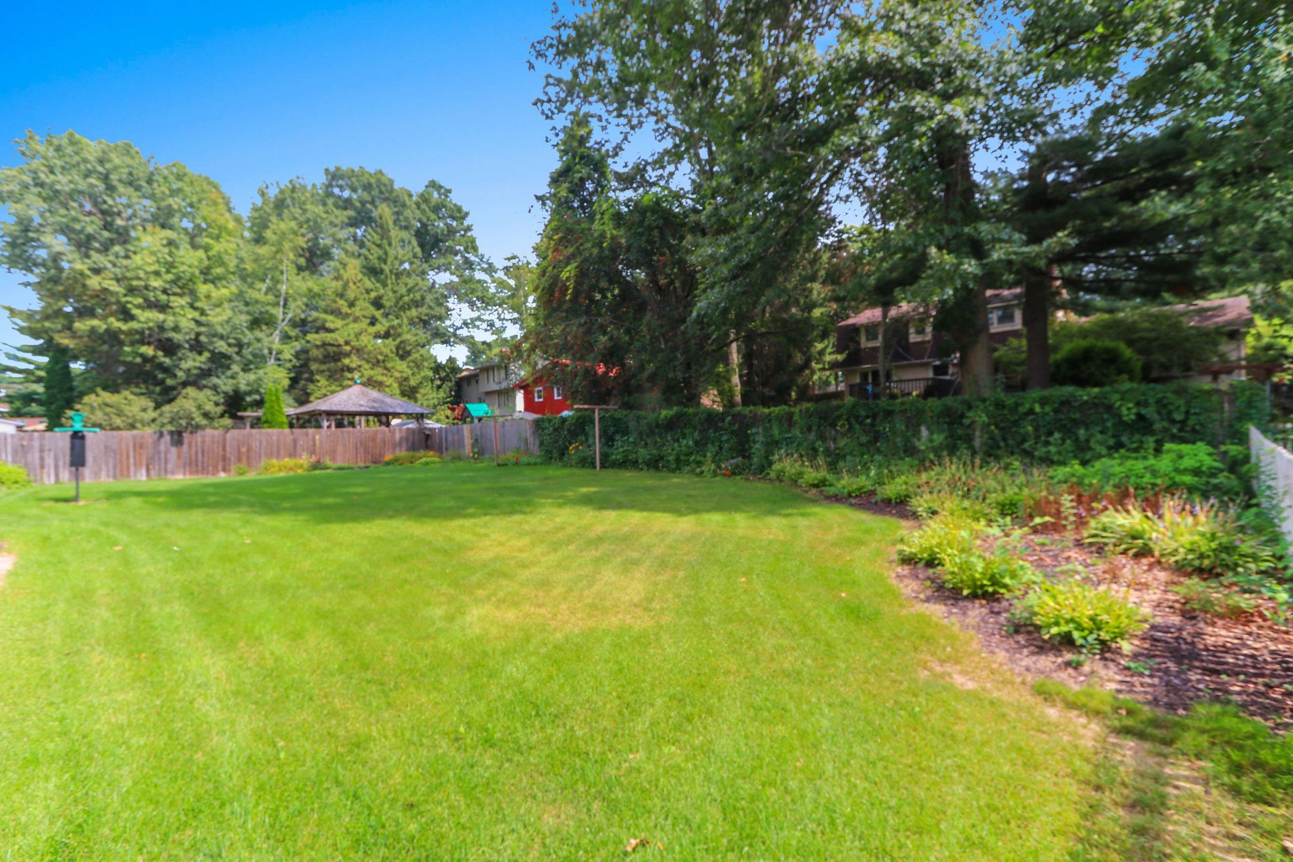 Property photo 44