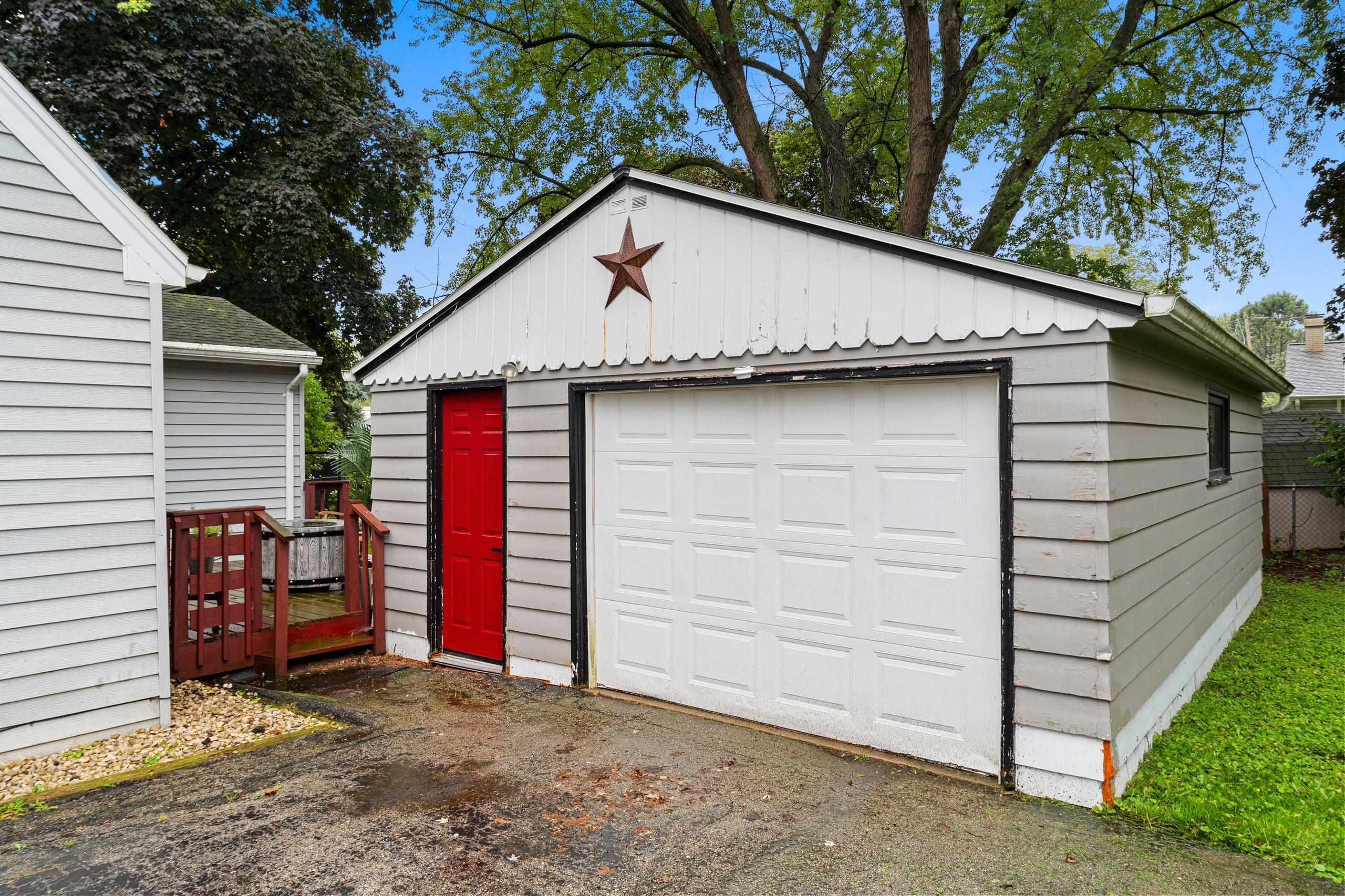 Property photo 48