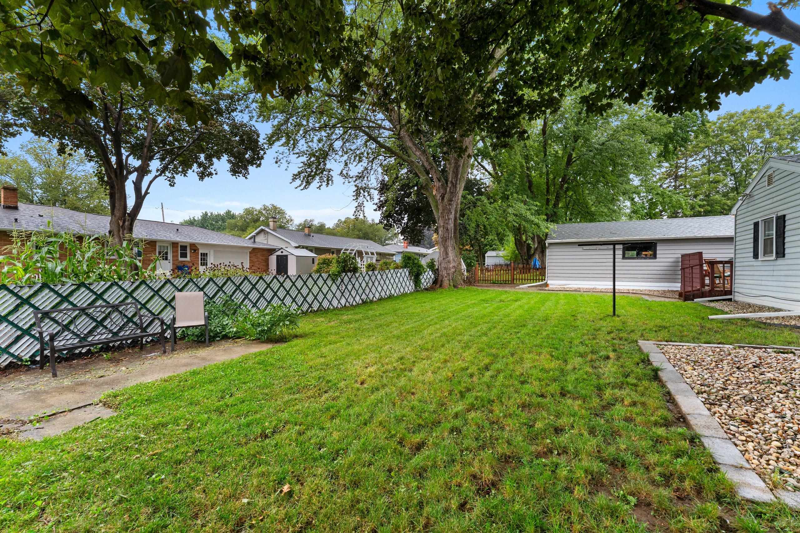 Property photo 43
