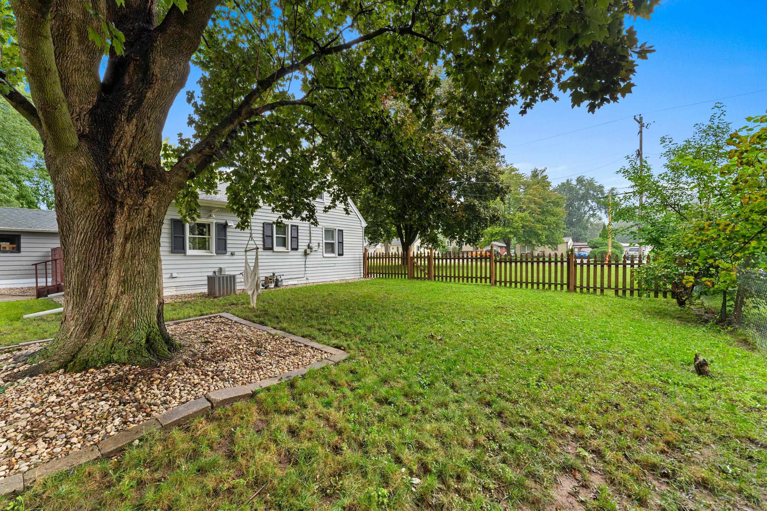 Property photo 42