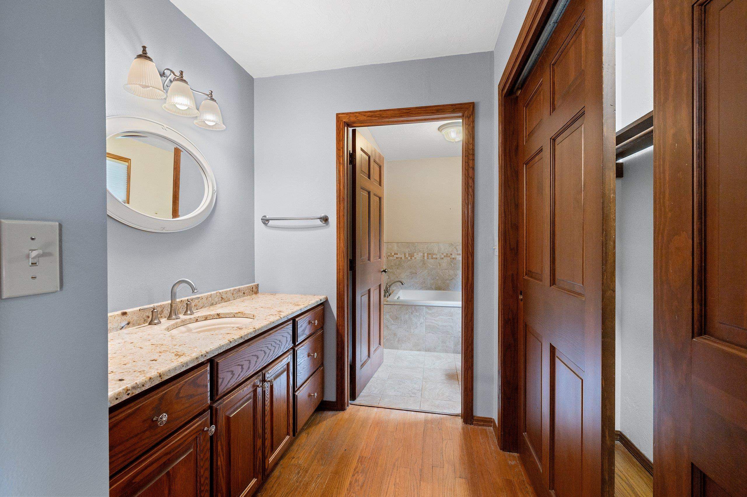 Property photo 28