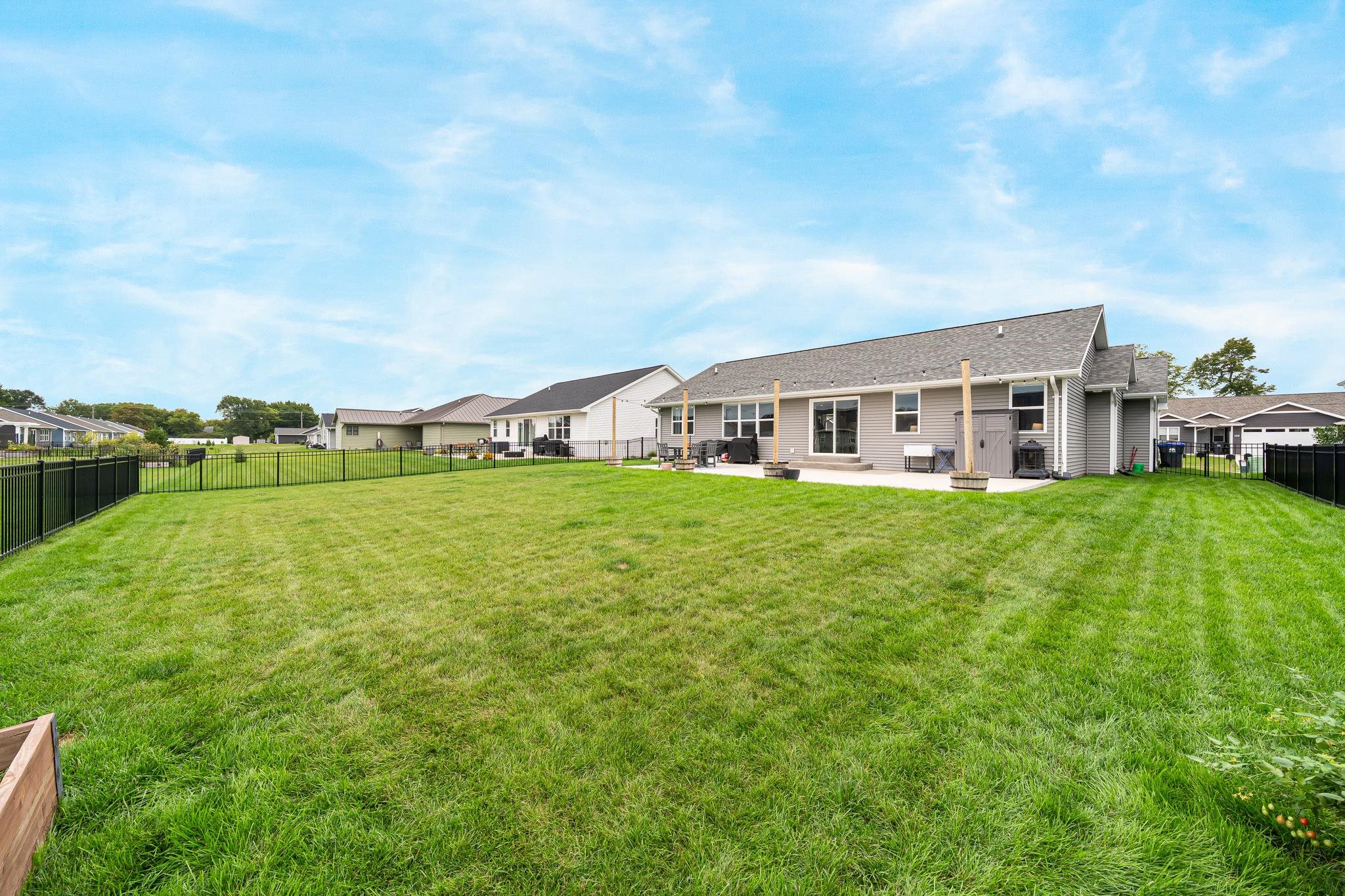 Property photo 28