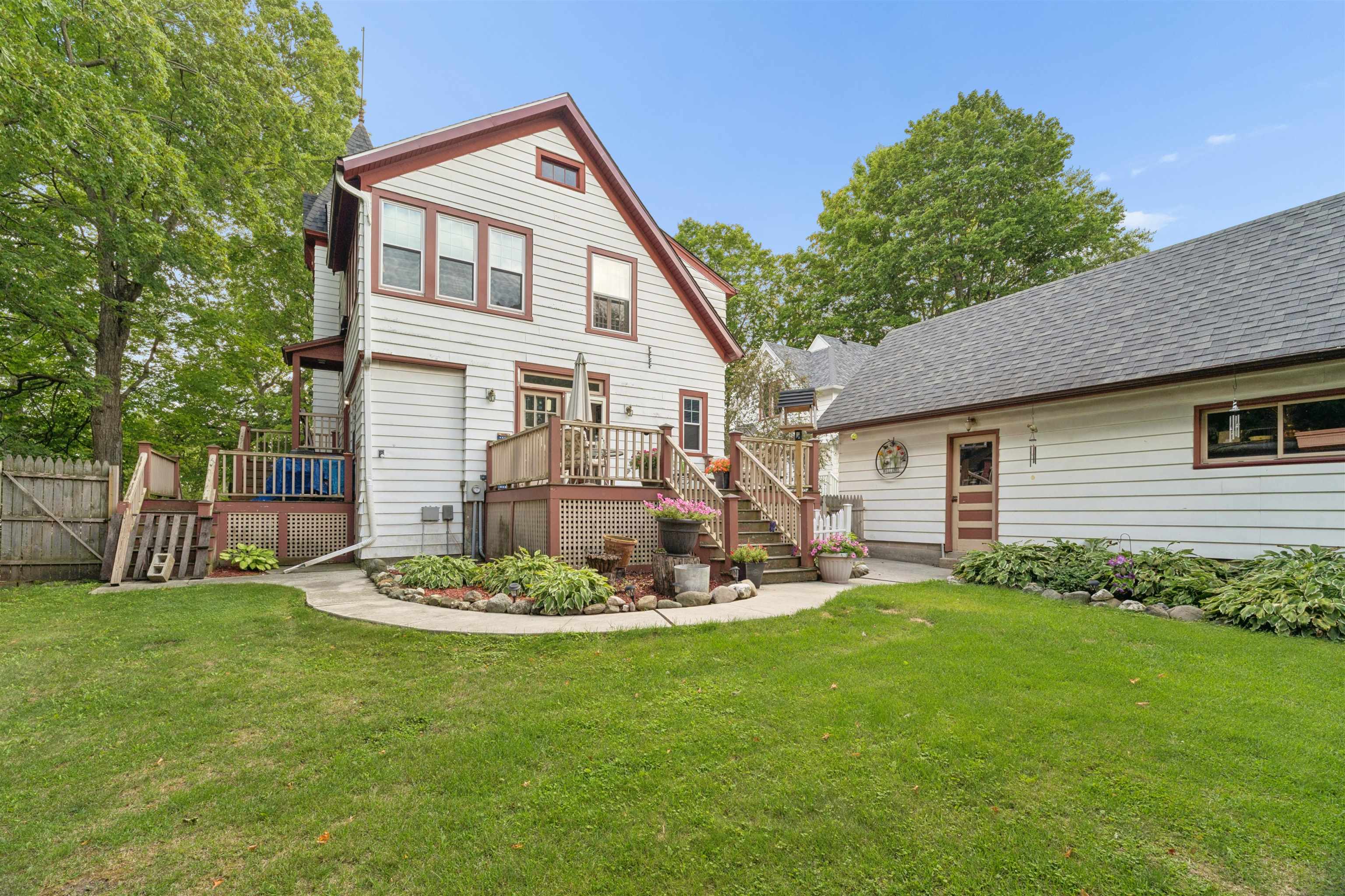 Property photo 37