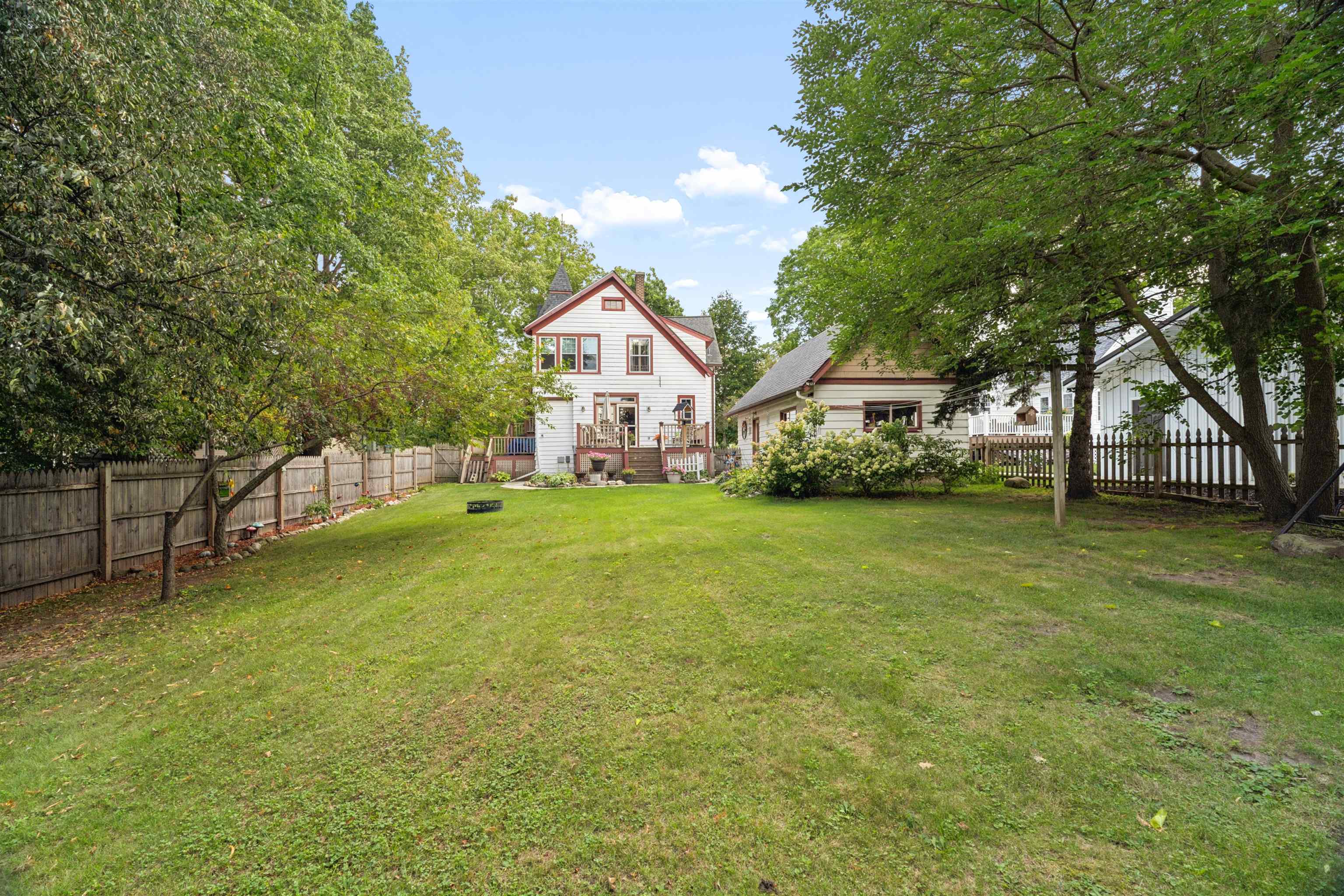 Property photo 38