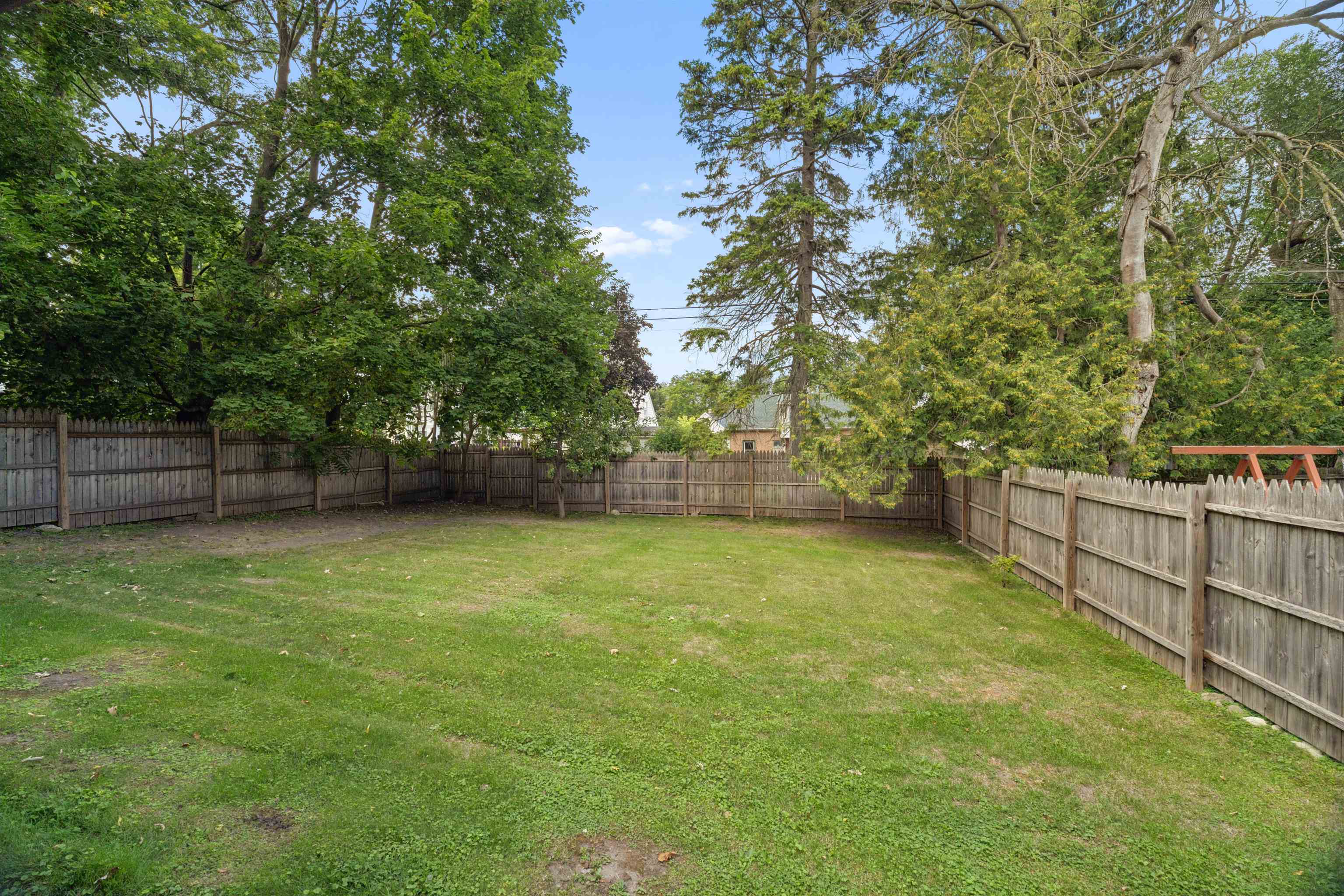 Property photo 40