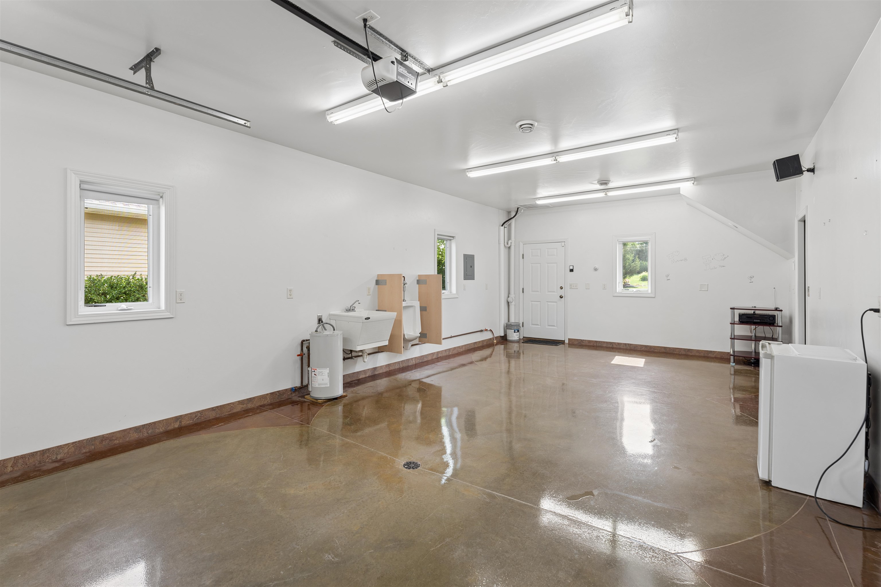 Property photo 50