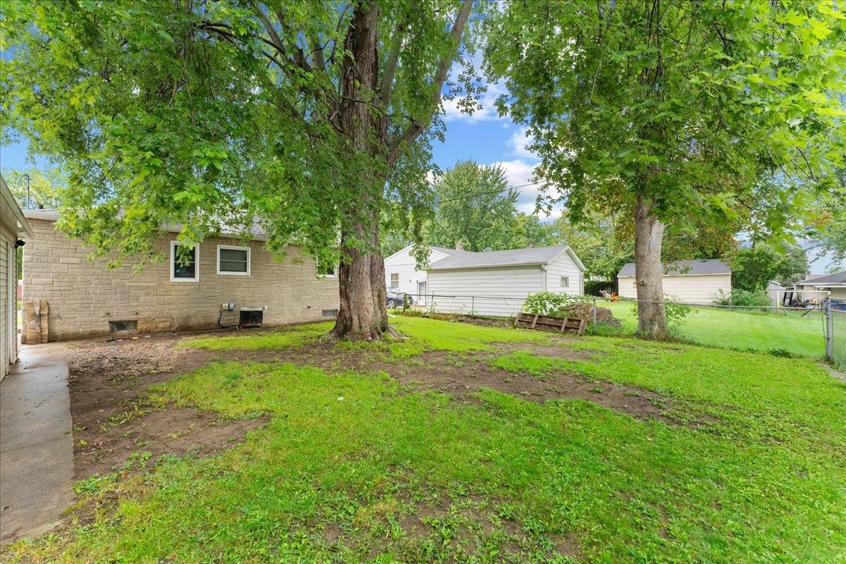 Property photo 45